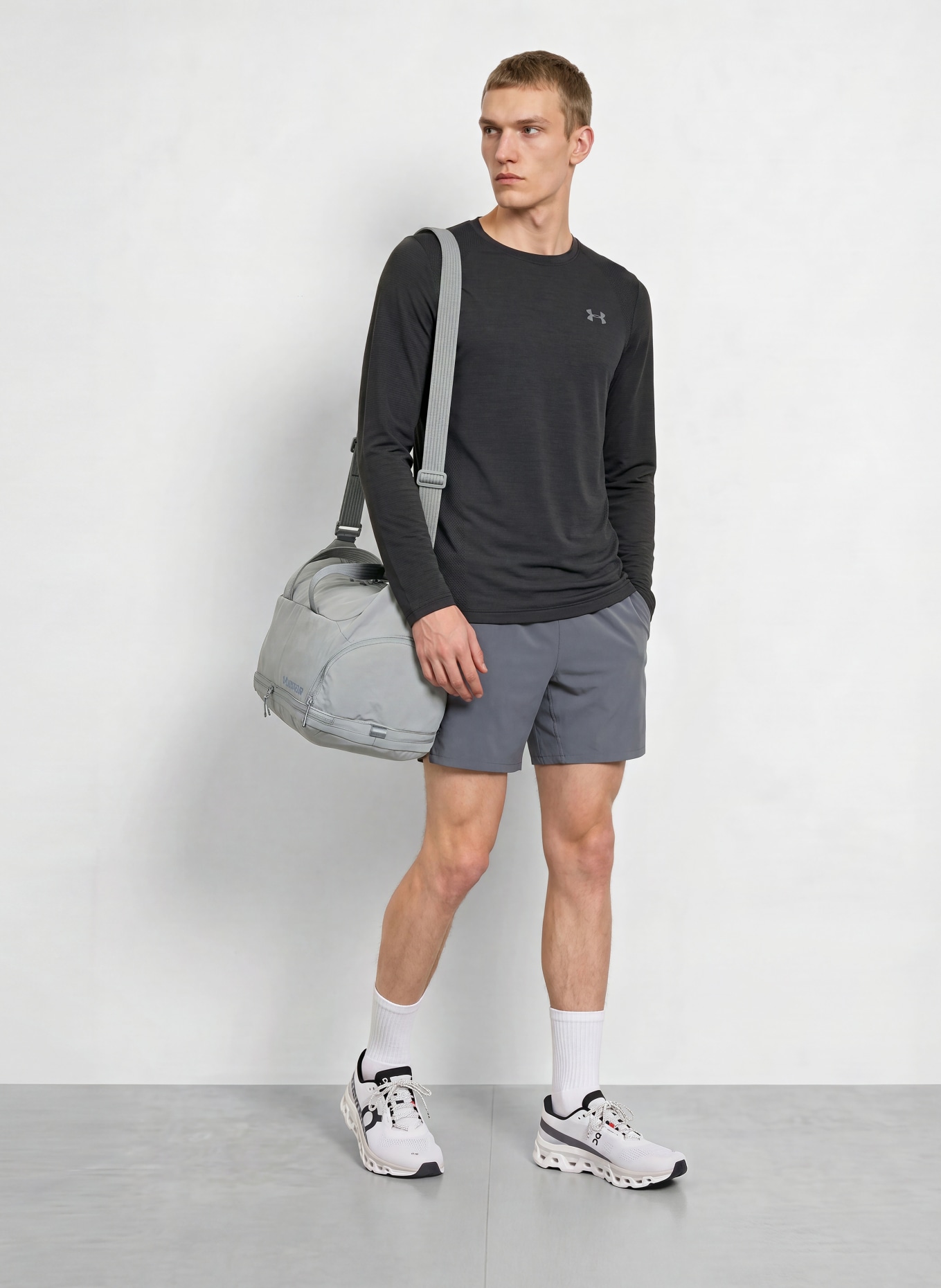 UNDER ARMOUR UA WOOL RUN Functional Shirt: BLACK