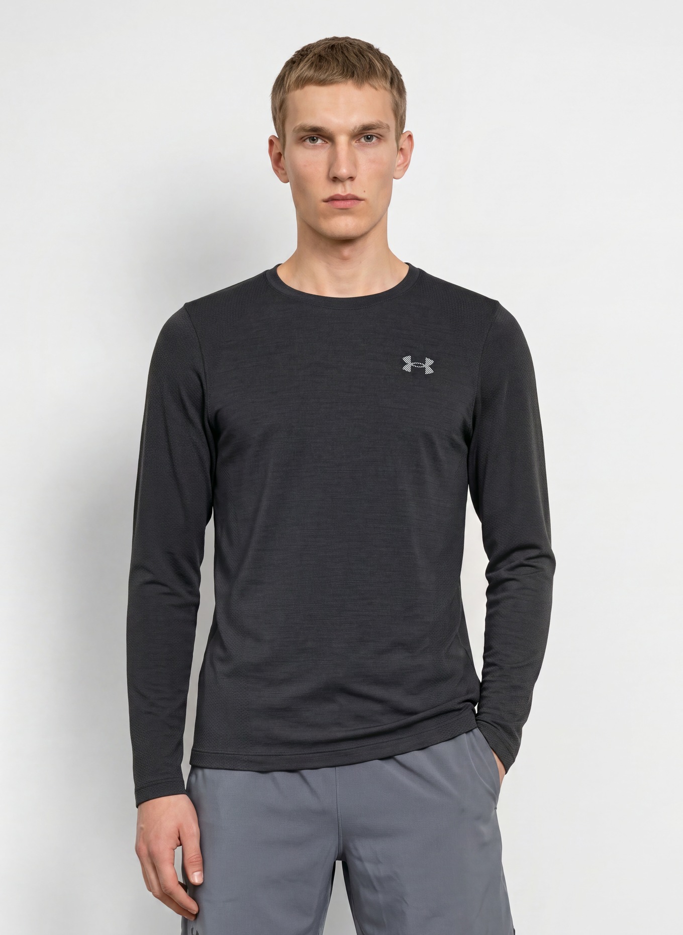 UNDER ARMOUR UA WOOL RUN Functional Shirt: BLACK