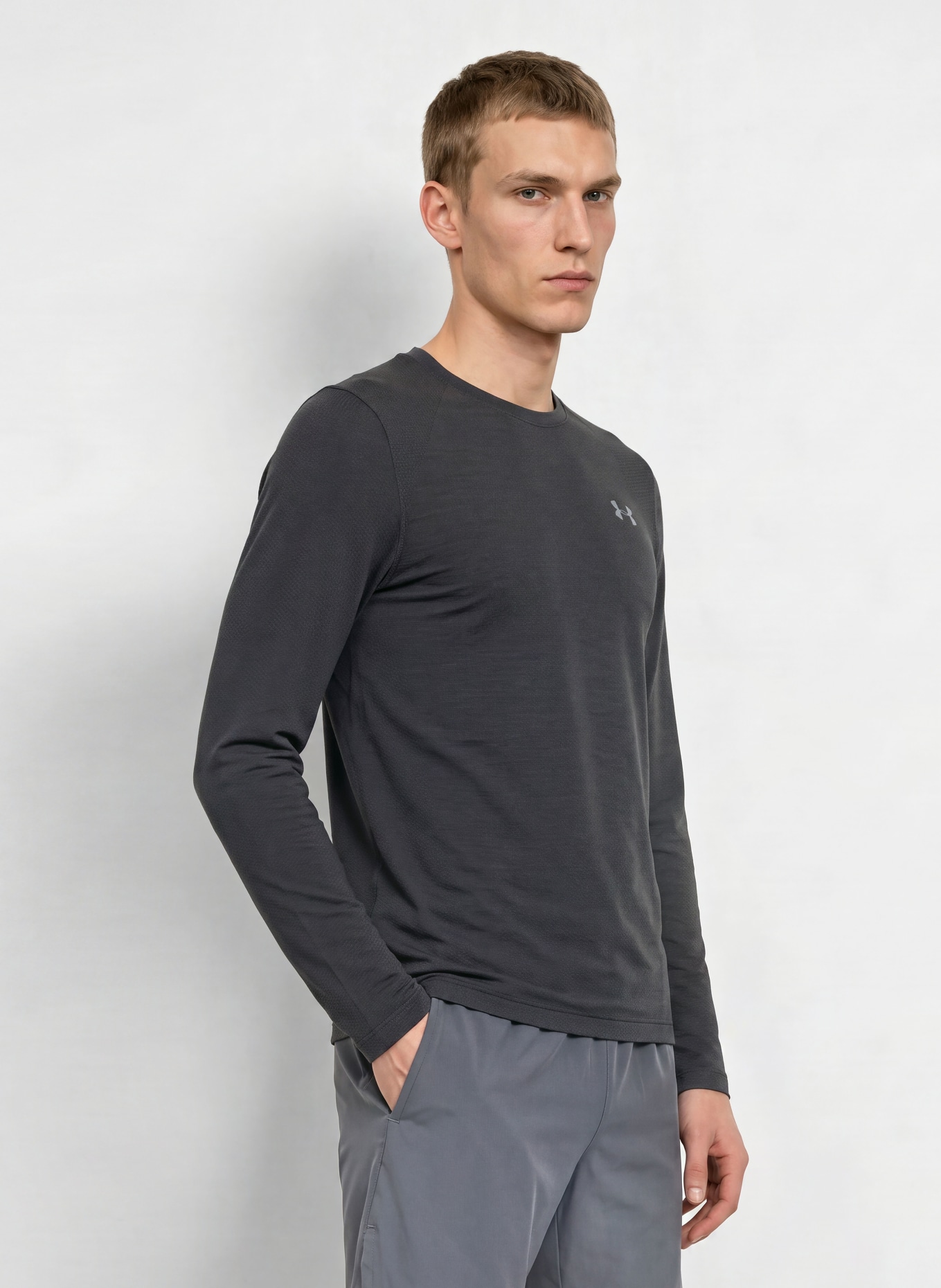 UNDER ARMOUR UA WOOL RUN Functional Shirt: BLACK