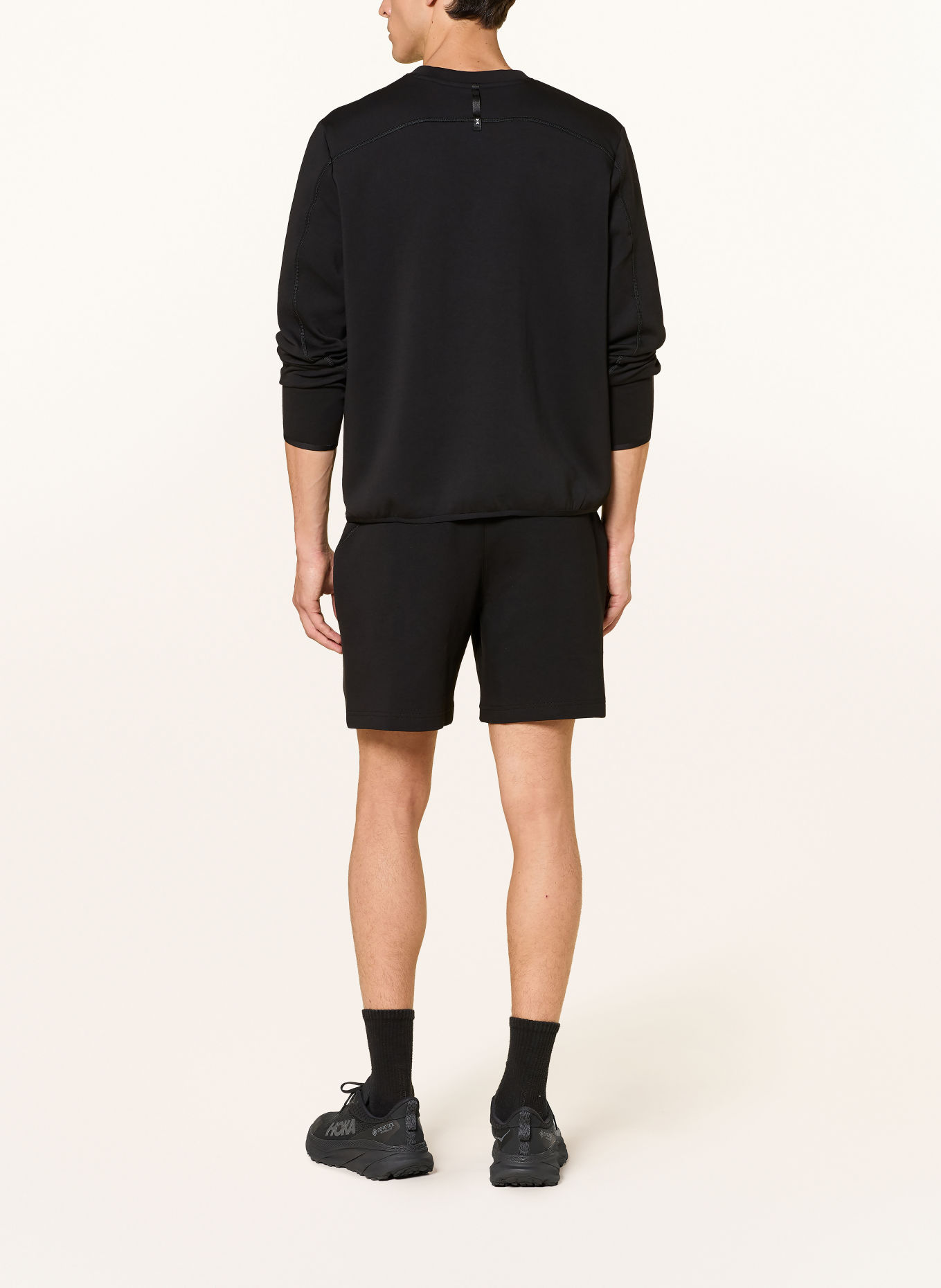 UNDER ARMOUR Short en molleton UA UNSTOPPABLE FLEECE: NOIR