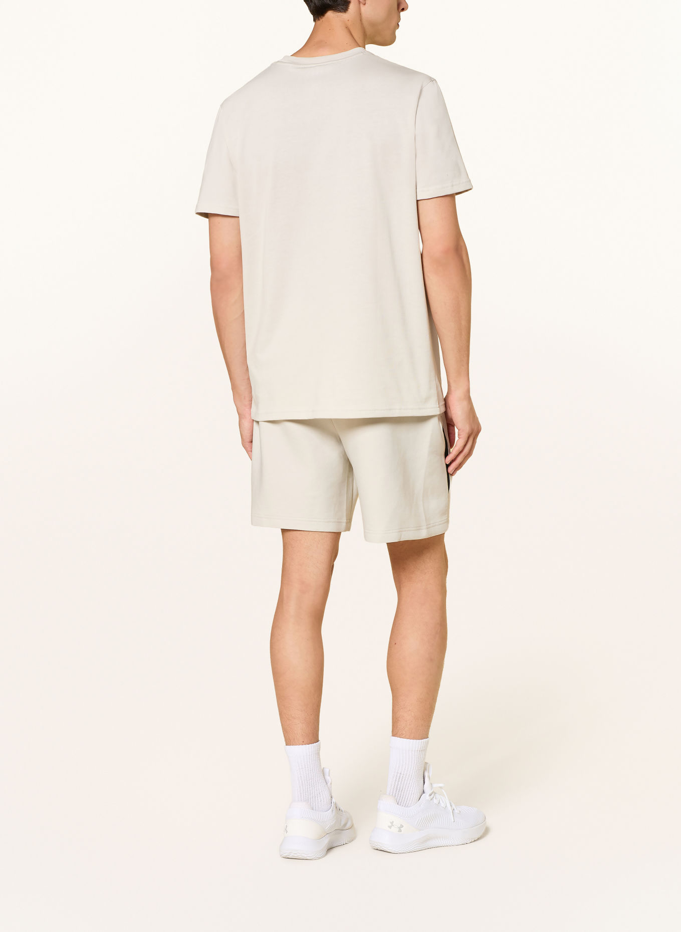 UNDER ARMOUR T-shirt UA HEAVYWEIGHT: CRÈME