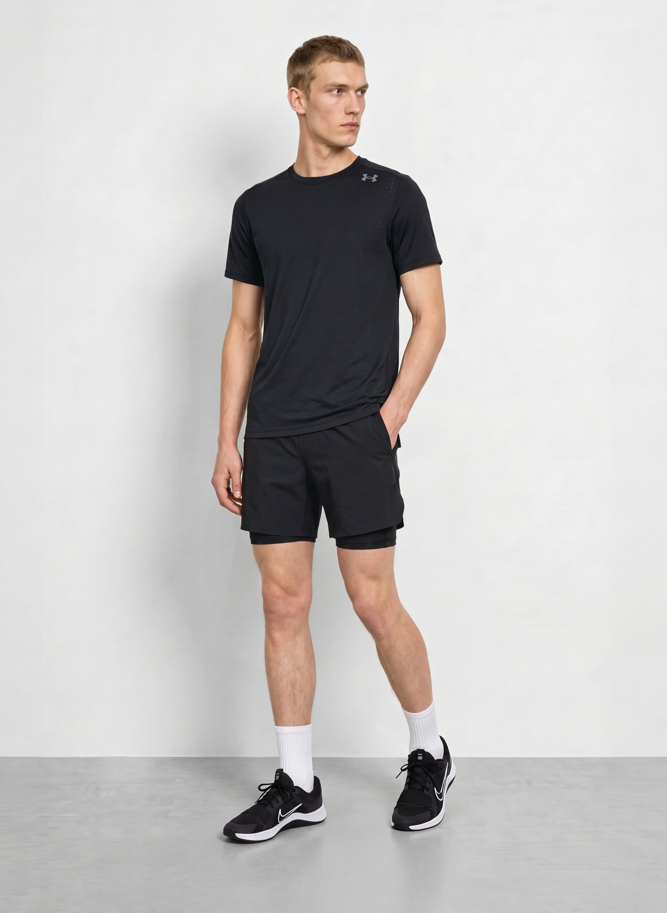 UNDER ARMOUR UA VELOCITI PRO Functional Shirt: BLACK