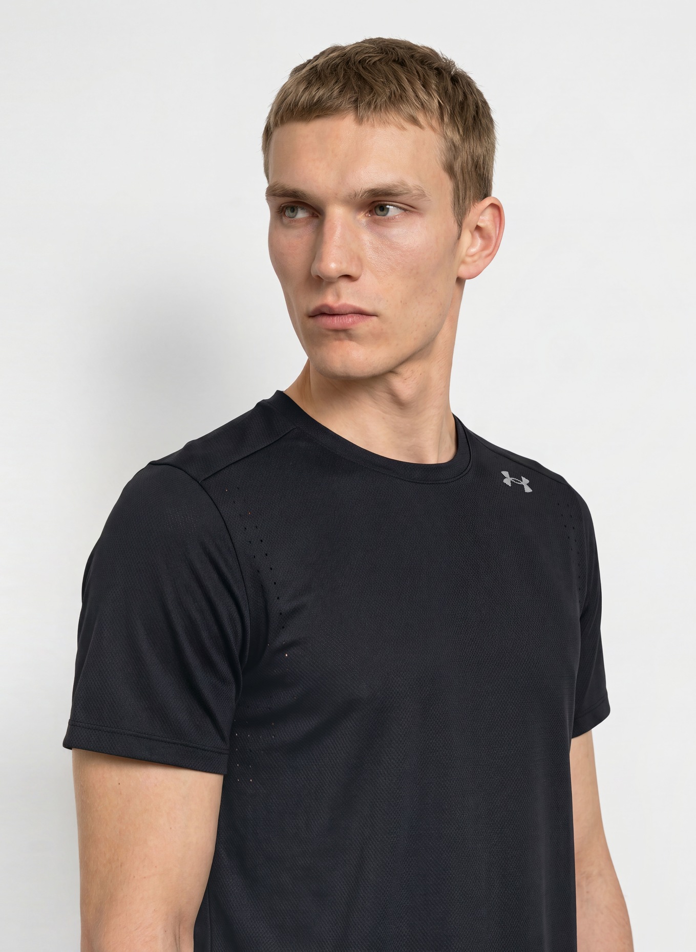 UNDER ARMOUR UA VELOCITI PRO Functional Shirt: BLACK