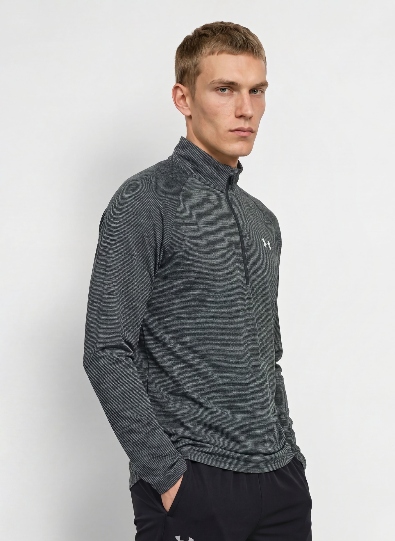 UNDER ARMOUR T-shirt technique UA TECH™ TEXTURED: NOIR / BLANC