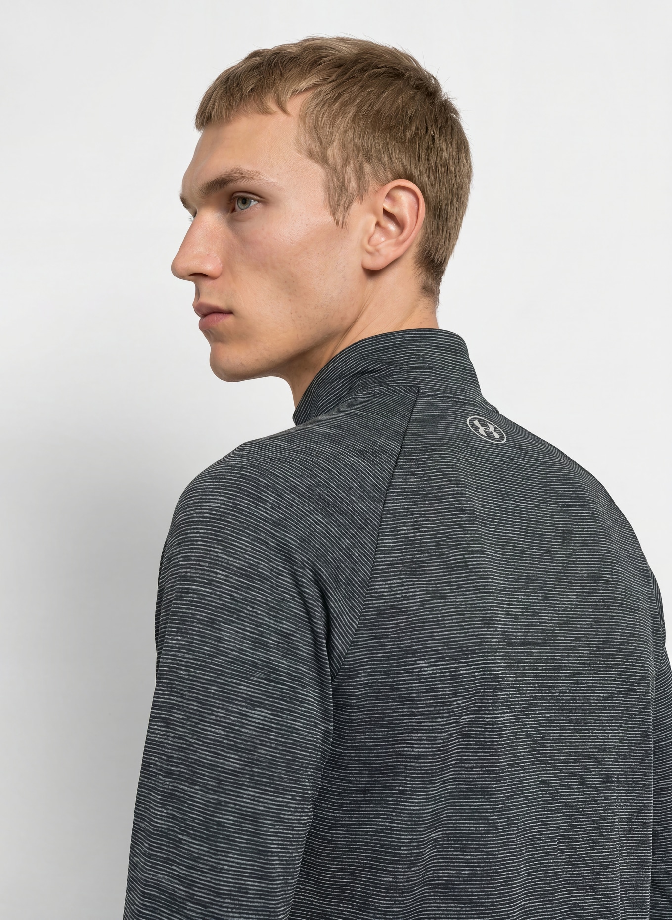 UNDER ARMOUR T-shirt technique UA TECH™ TEXTURED: NOIR / BLANC