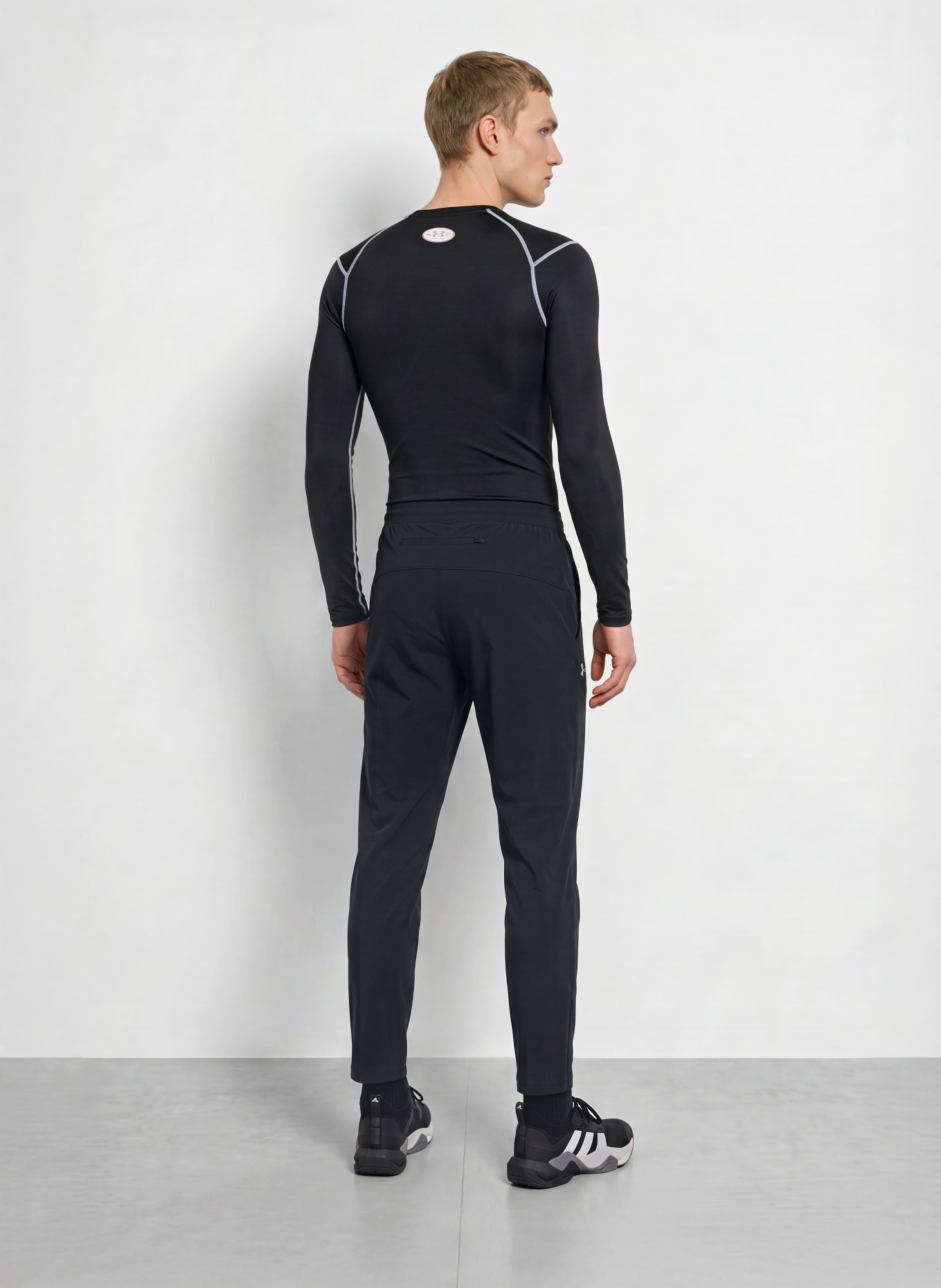UNDER ARMOUR Funktionsshirt HEATGEAR® ELITE: SCHWARZ / WEISS