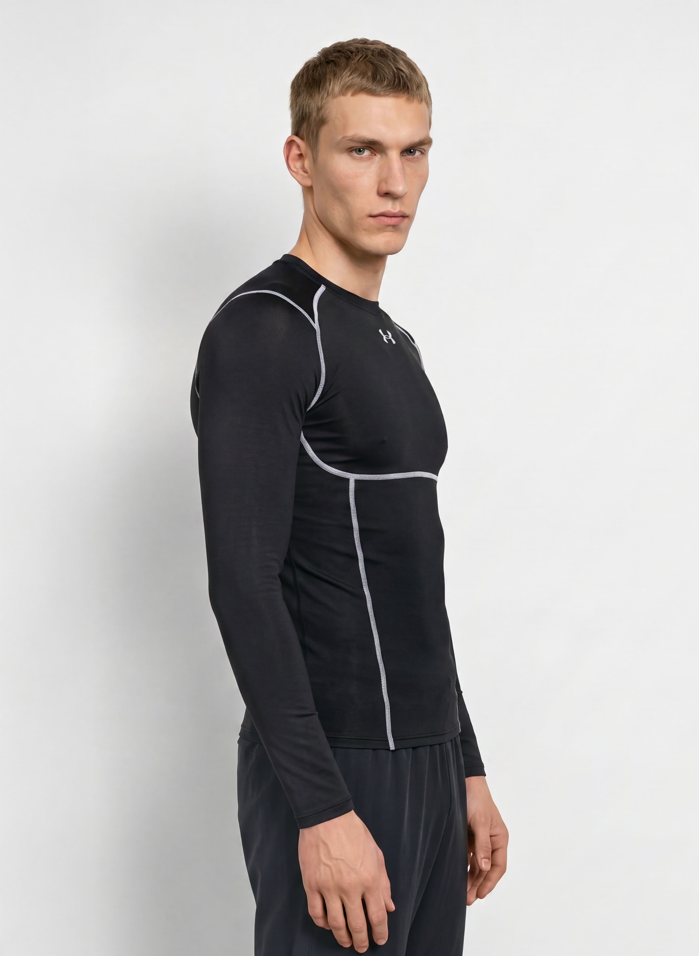 UNDER ARMOUR Funktionsshirt HEATGEAR® ELITE: SCHWARZ / WEISS