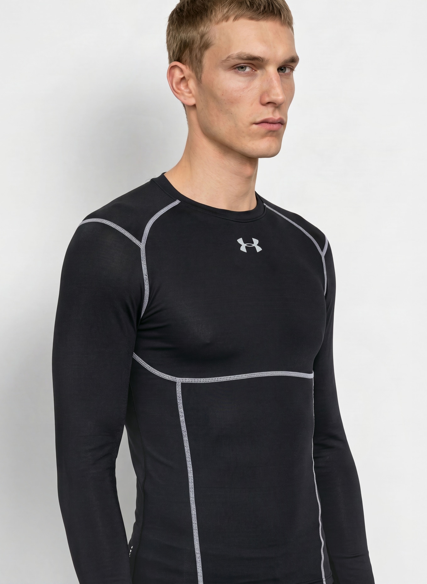 UNDER ARMOUR Funktionsshirt HEATGEAR® ELITE: SCHWARZ / WEISS
