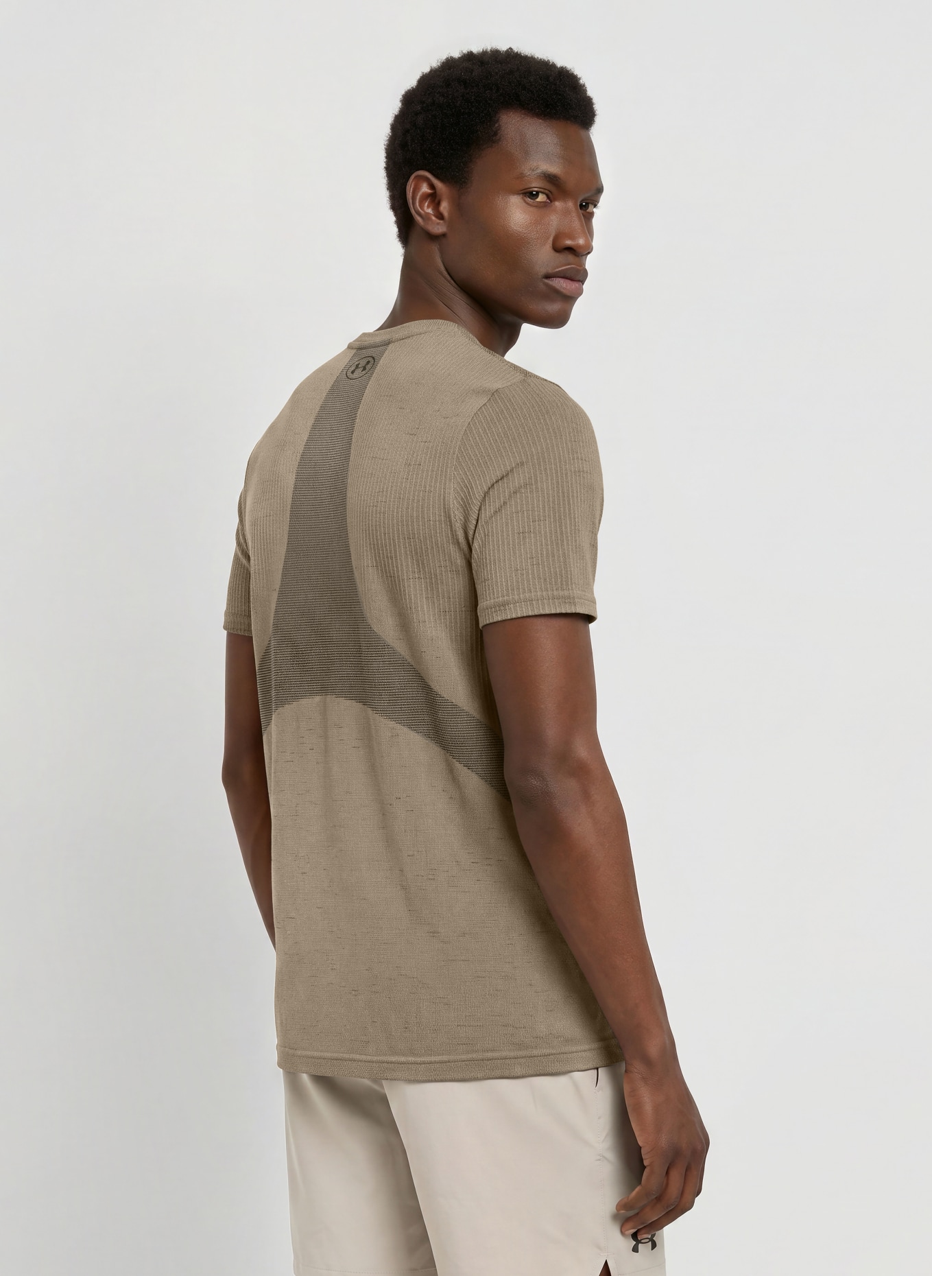 UNDER ARMOUR Funktionsshirt UA VANISH SEAMLESS: KHAKI / SCHWARZ