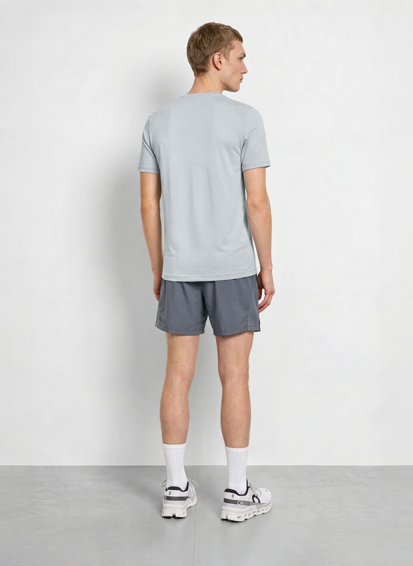 UNDER ARMOUR Funktionsshirt UA VANISH ELITE SEAMLESS: GRAU / SCHWARZ