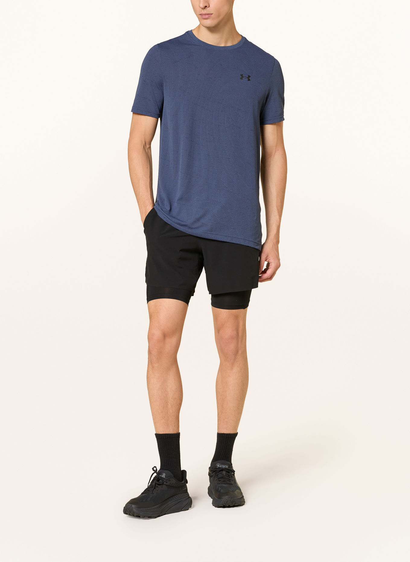 UNDER ARMOUR 2 v 1 tréninkové šortky UA VANISH ELITE: ČERNÁ