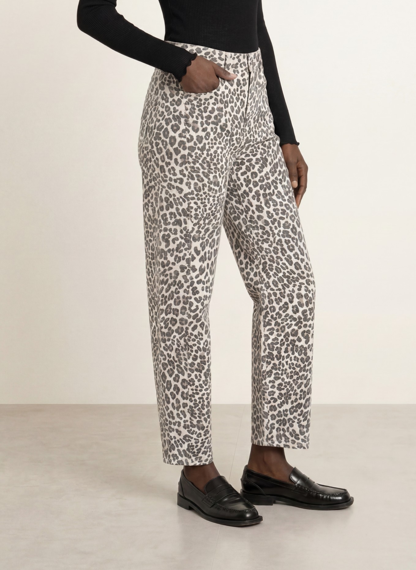 MARC CAIN Barrel Jeans RUMA: 112 bright ecru