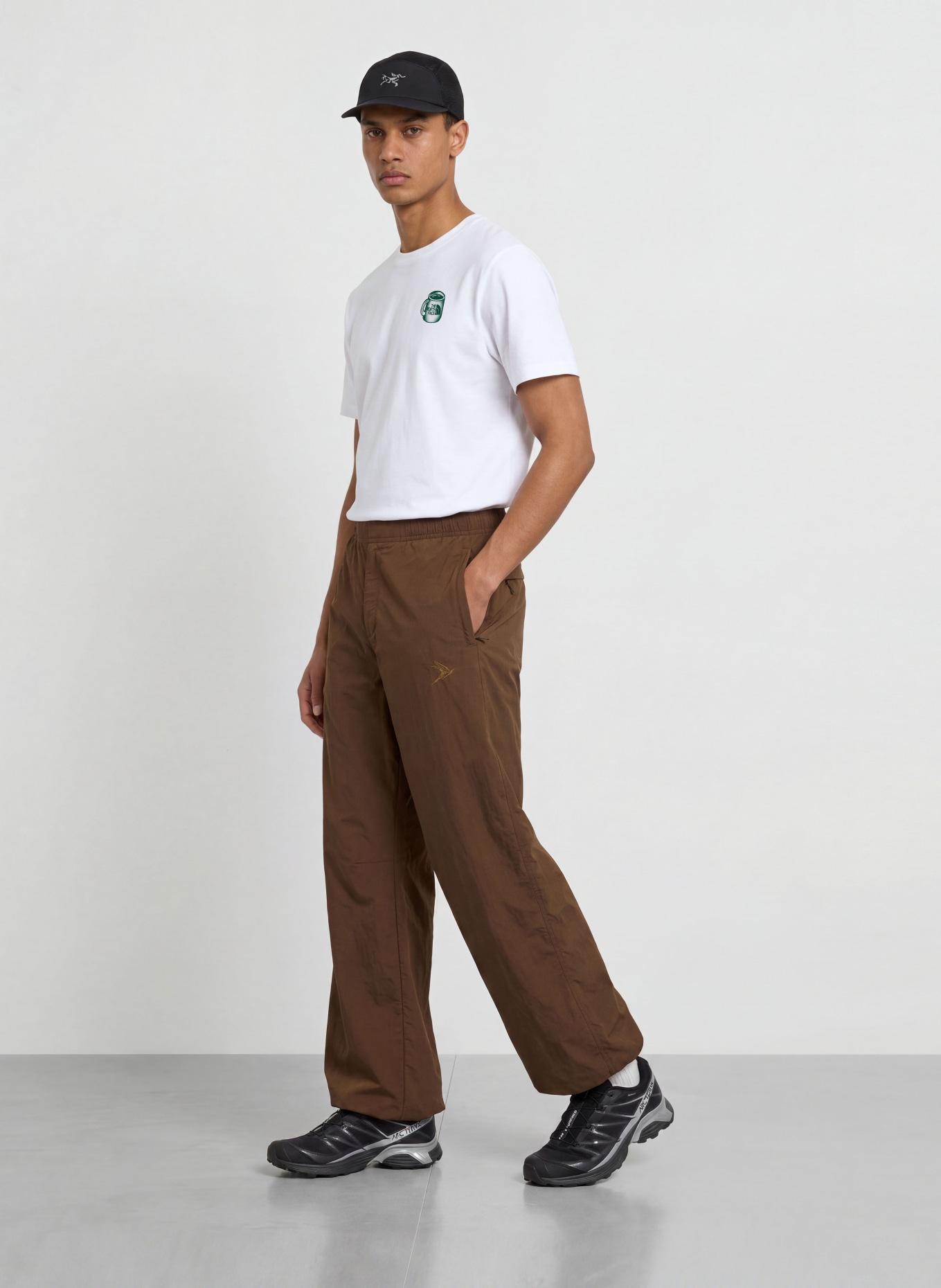 THE NORTH FACE T-Shirt BASECAMP BARISTA: WEISS