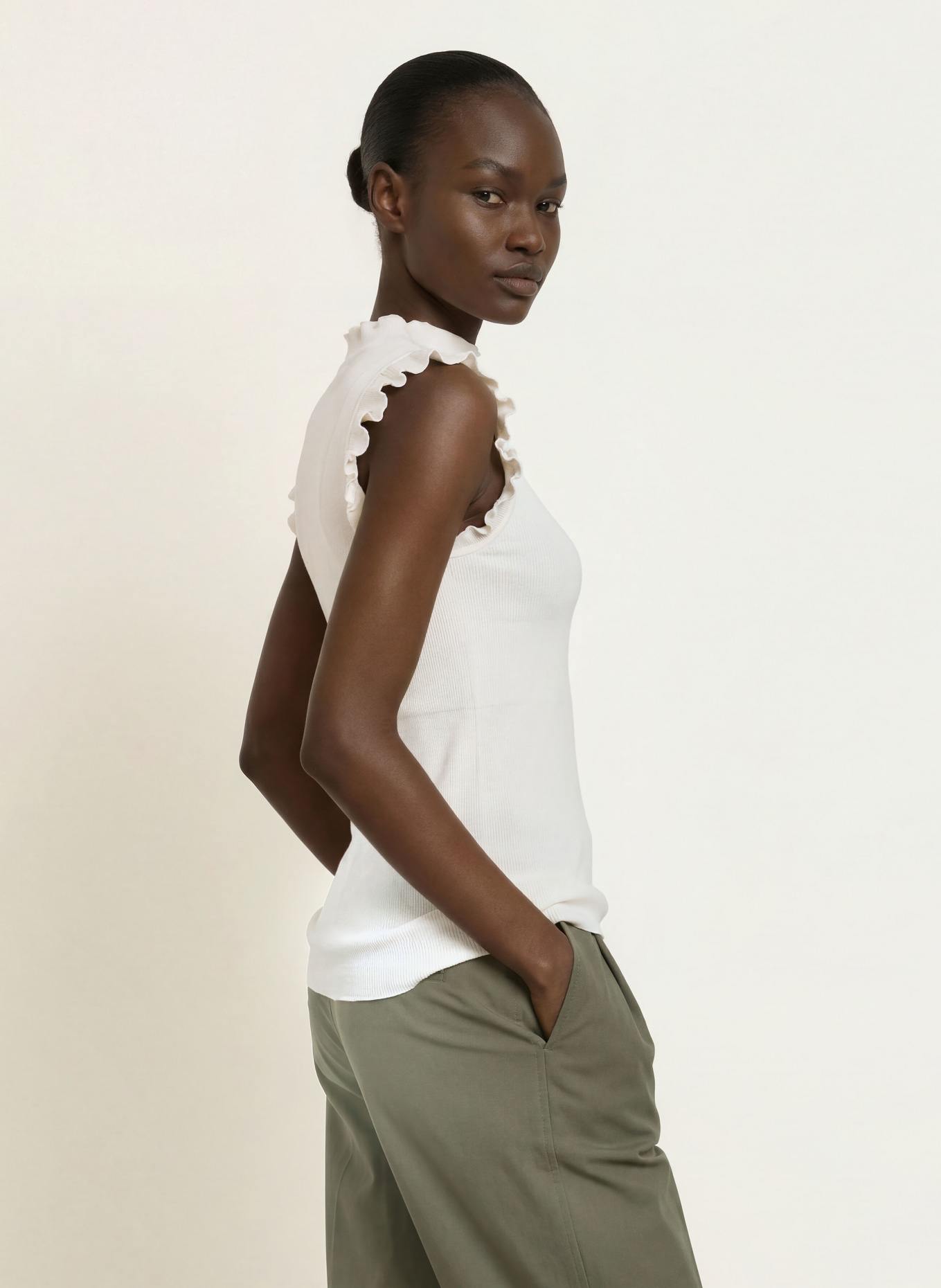 rosemunde Top BERNADINE mit Volants: WEISS
