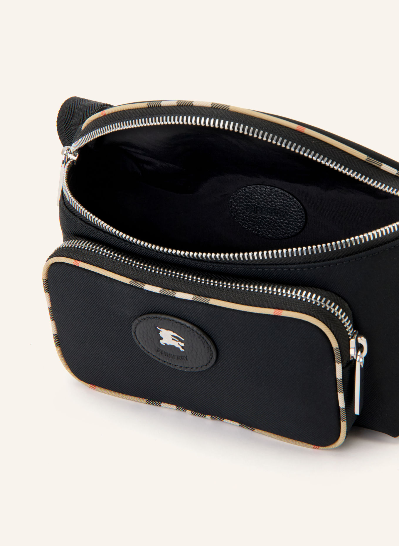 BURBERRY Belt bag: BLACK / SILVER / BEIGE