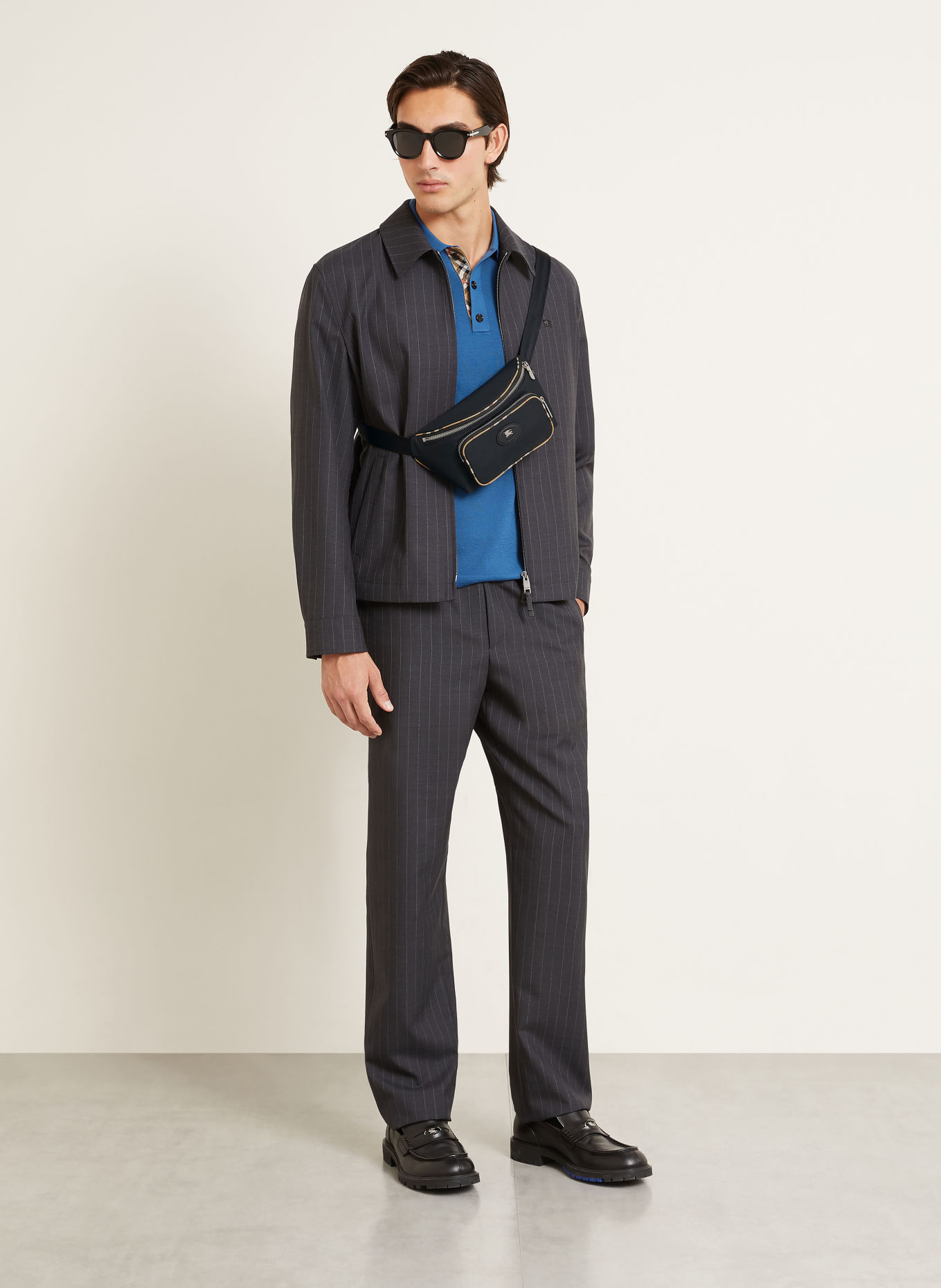 BURBERRY Belt bag: BLACK / SILVER / BEIGE