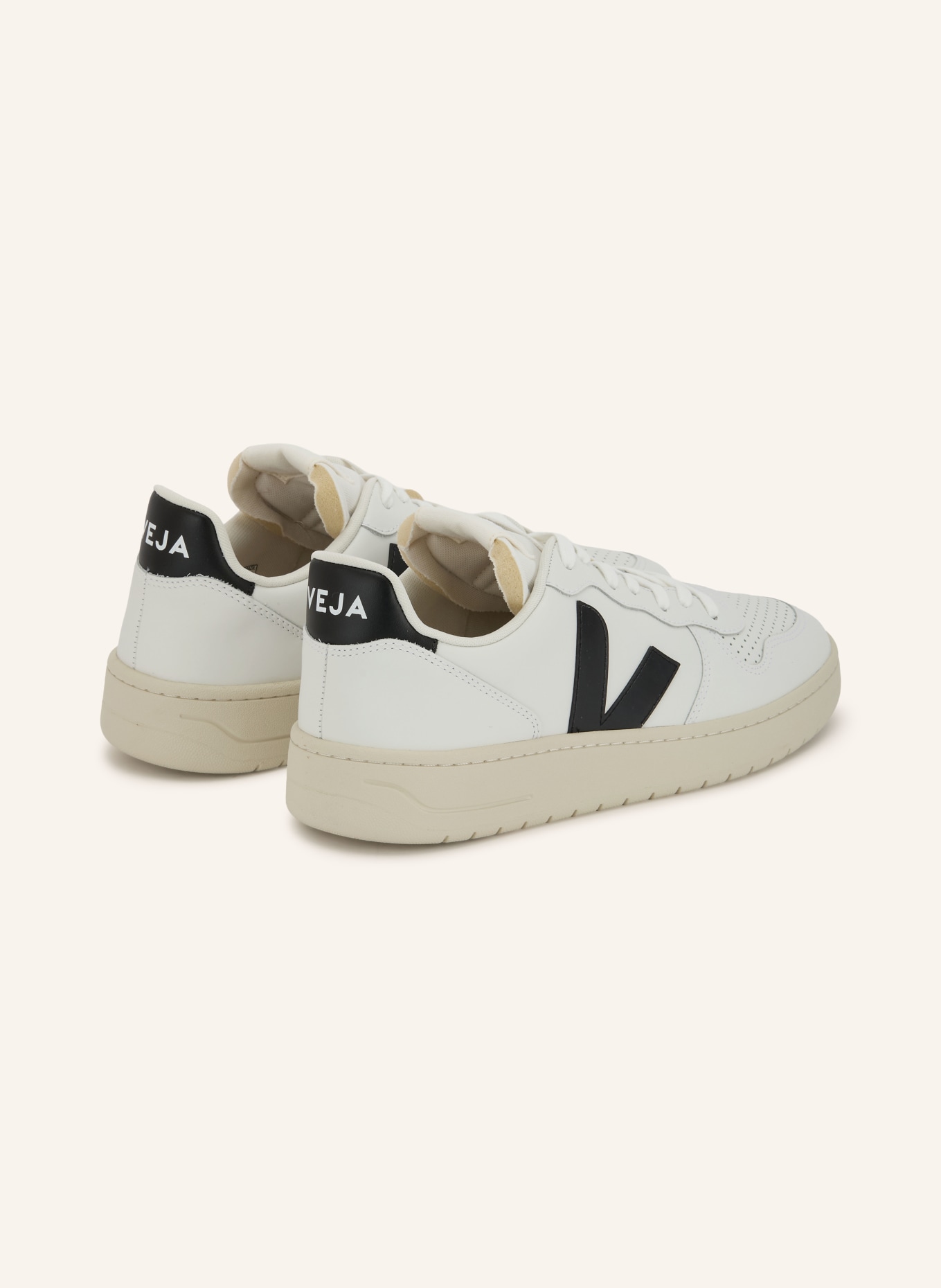VEJA V-10 PRIME Sneakers: WHITE / BLACK