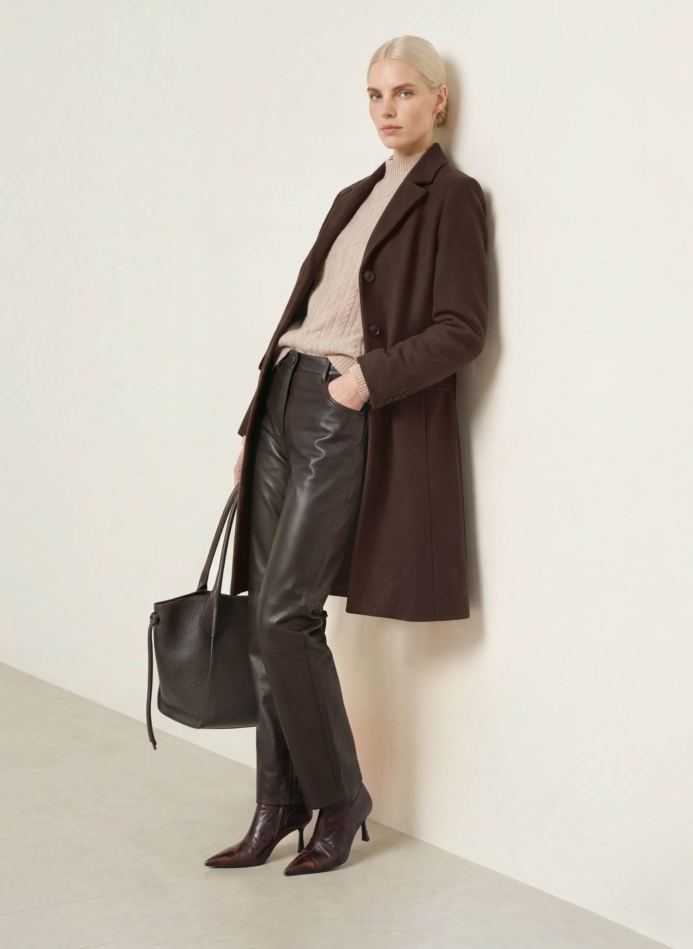 FUCHS SCHMITT Manteau en laine LATINA: MARRON FONCÉ