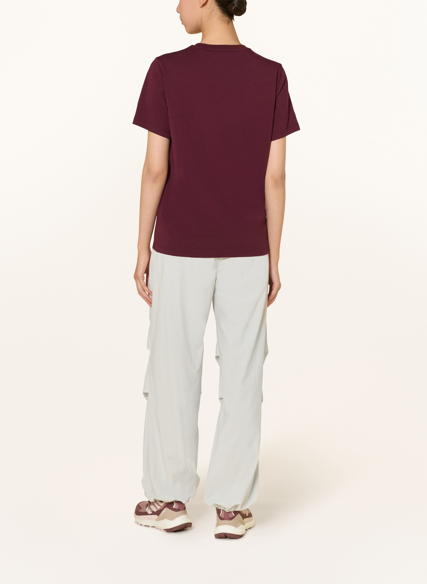 Peak Performance T-shirt ORIGINAL TEE: DARK RED
