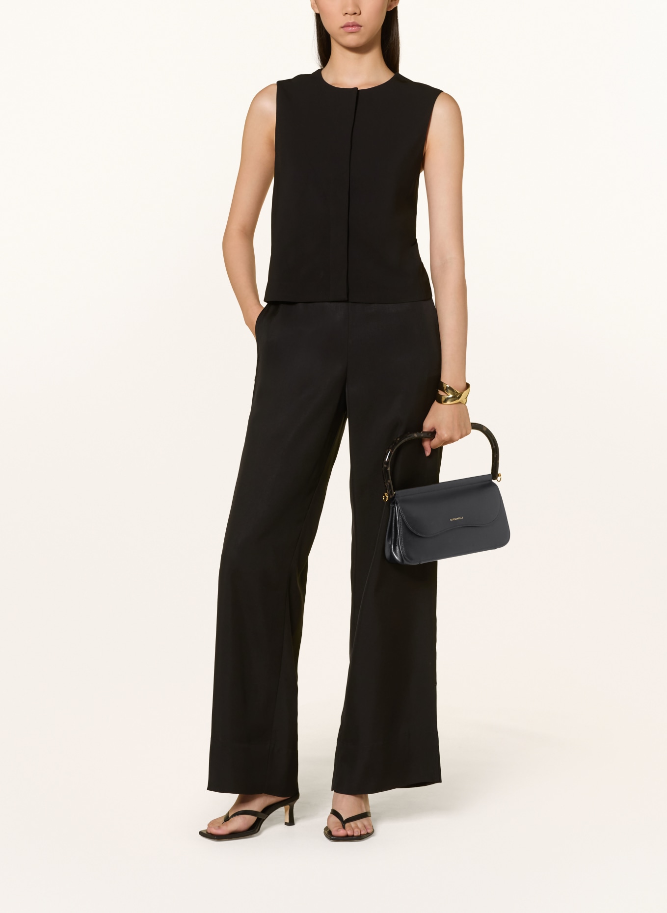 COCCINELLE Handbag: BLACK / GOLD