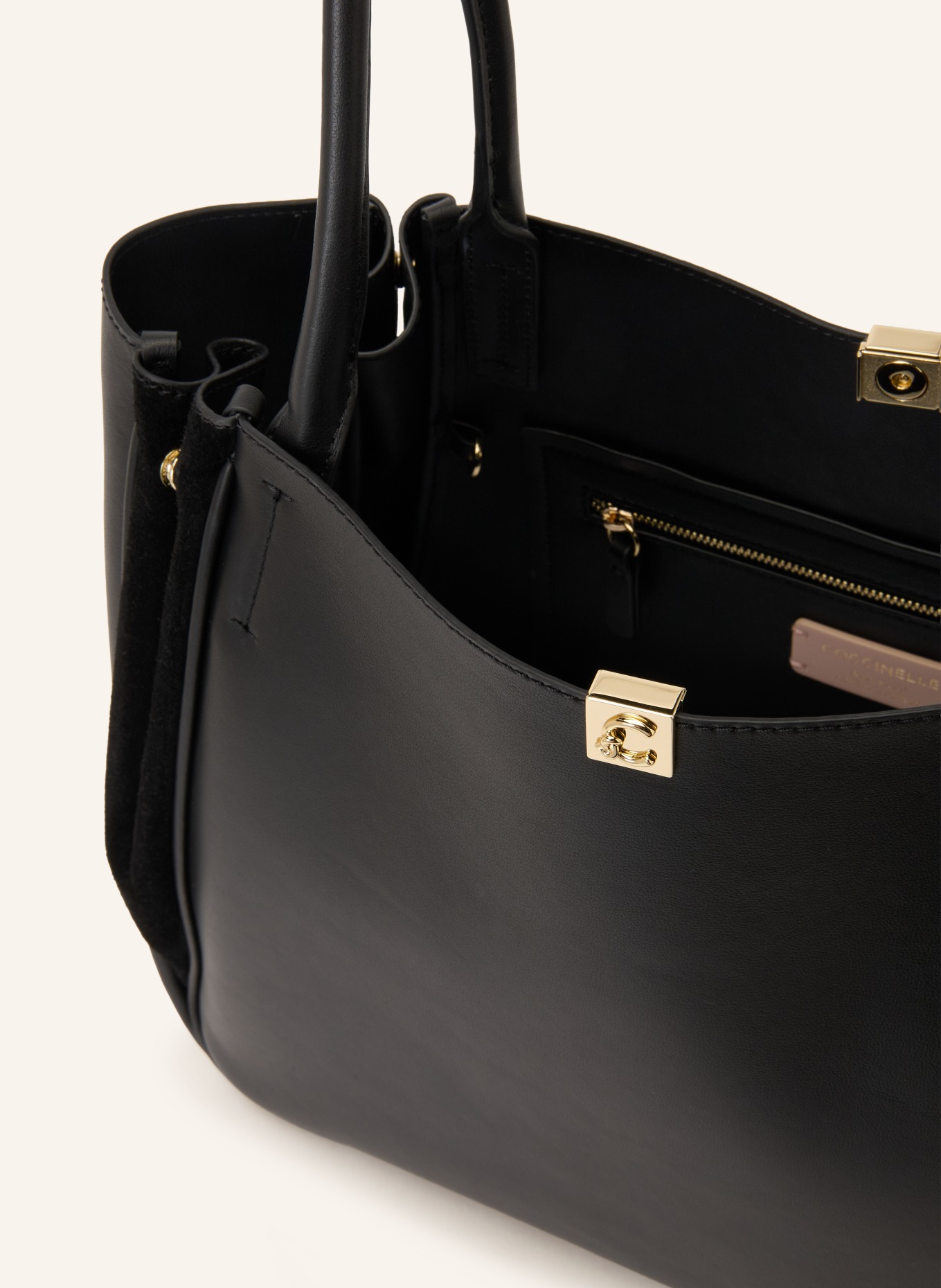 COCCINELLE Shoppers: ZWART