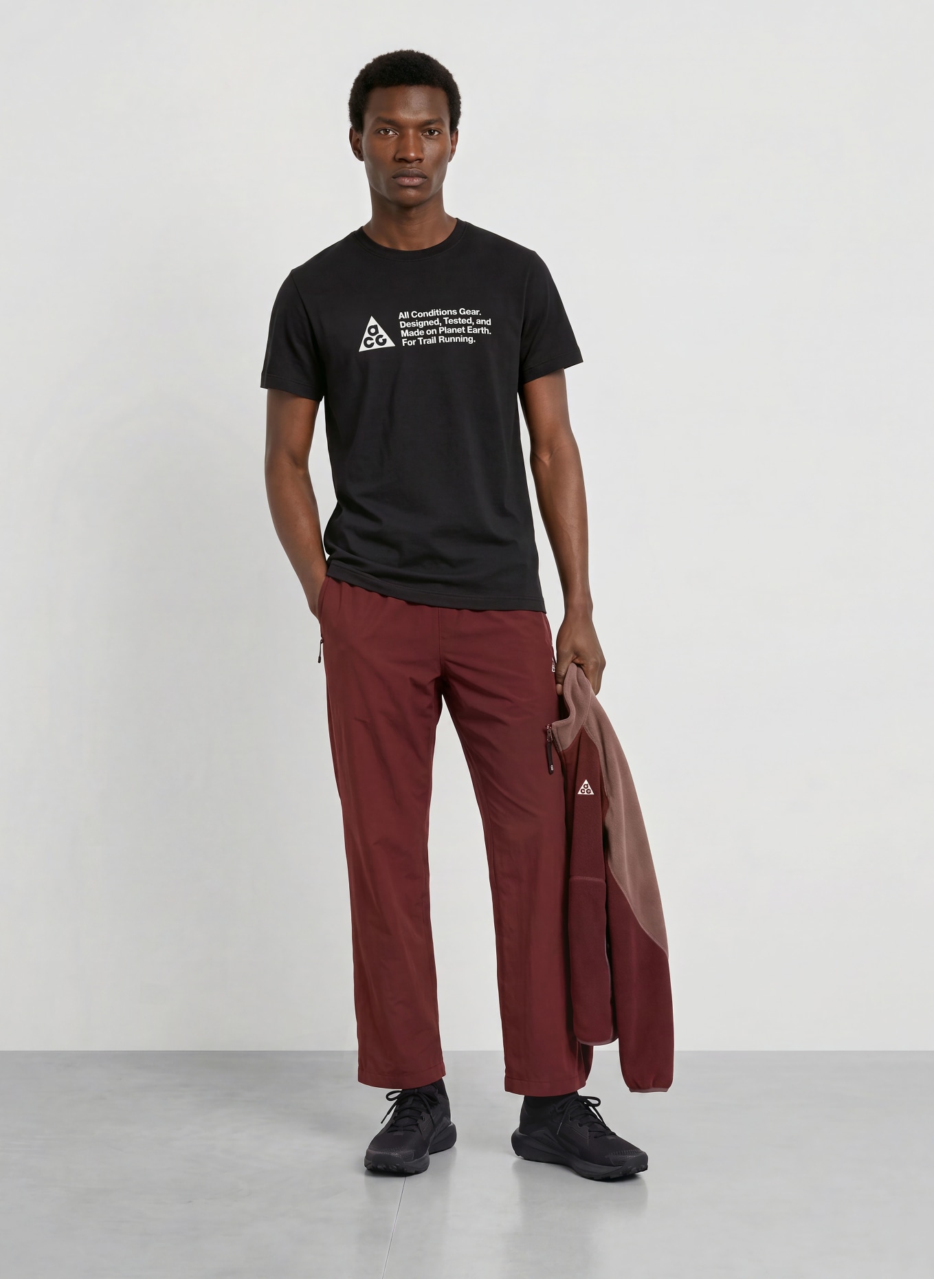 Nike ACG Functional Shirt: BLACK / WHITE