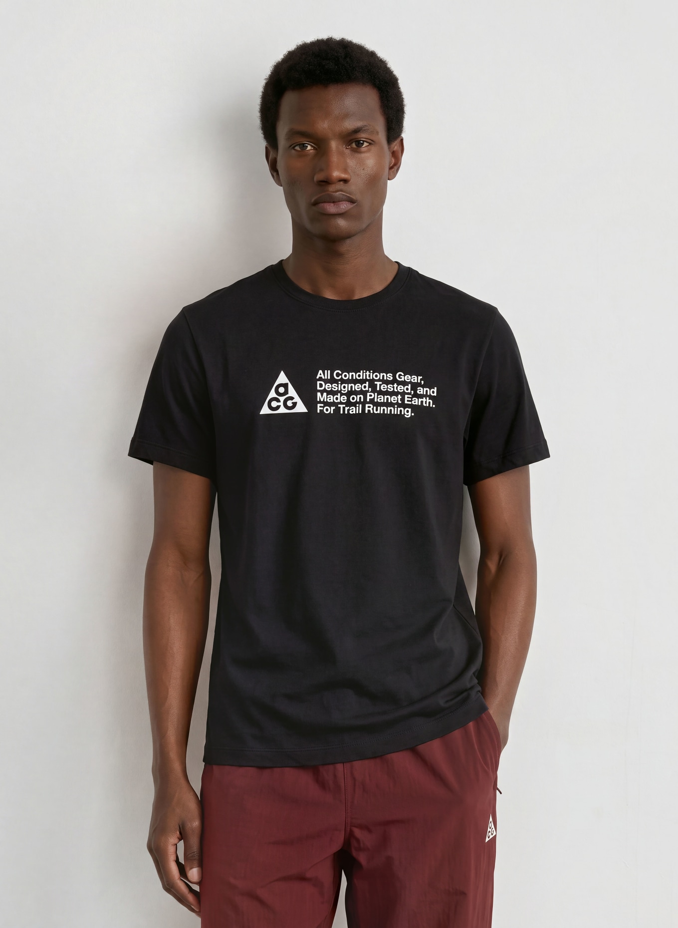Nike ACG Functional Shirt: BLACK / WHITE