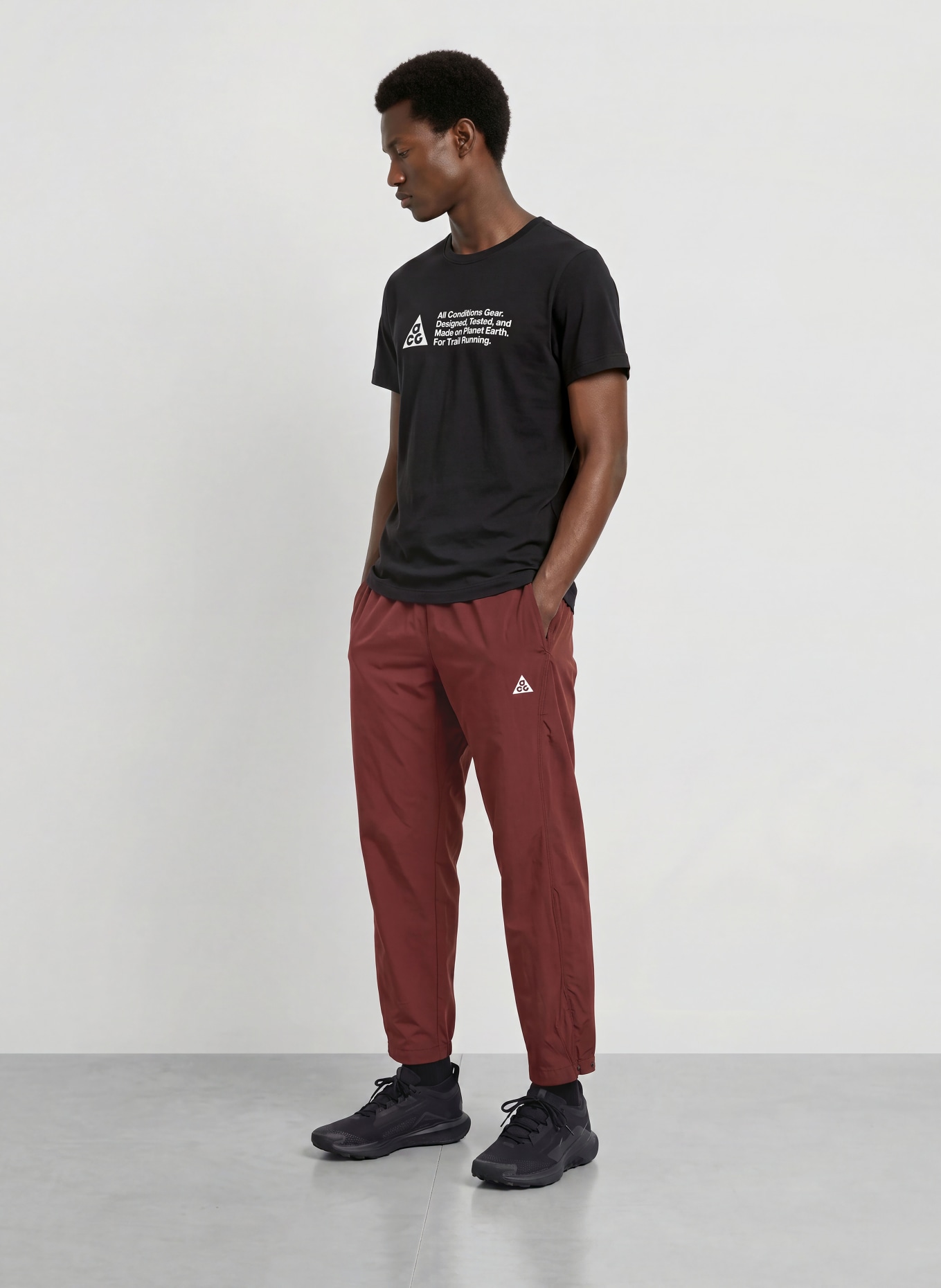 Nike ACG Functional Shirt: BLACK / WHITE