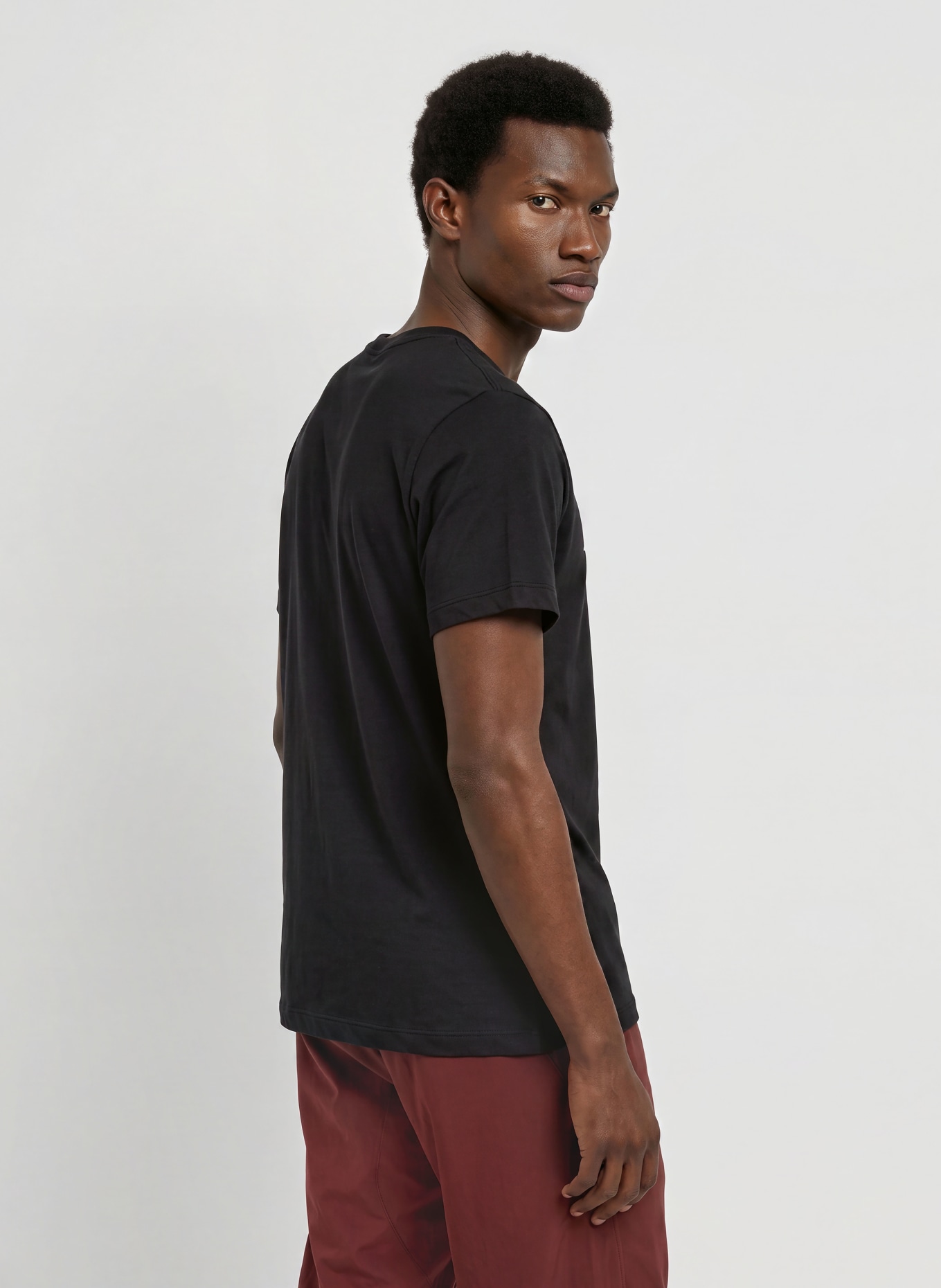 Nike ACG Functional Shirt: BLACK / WHITE