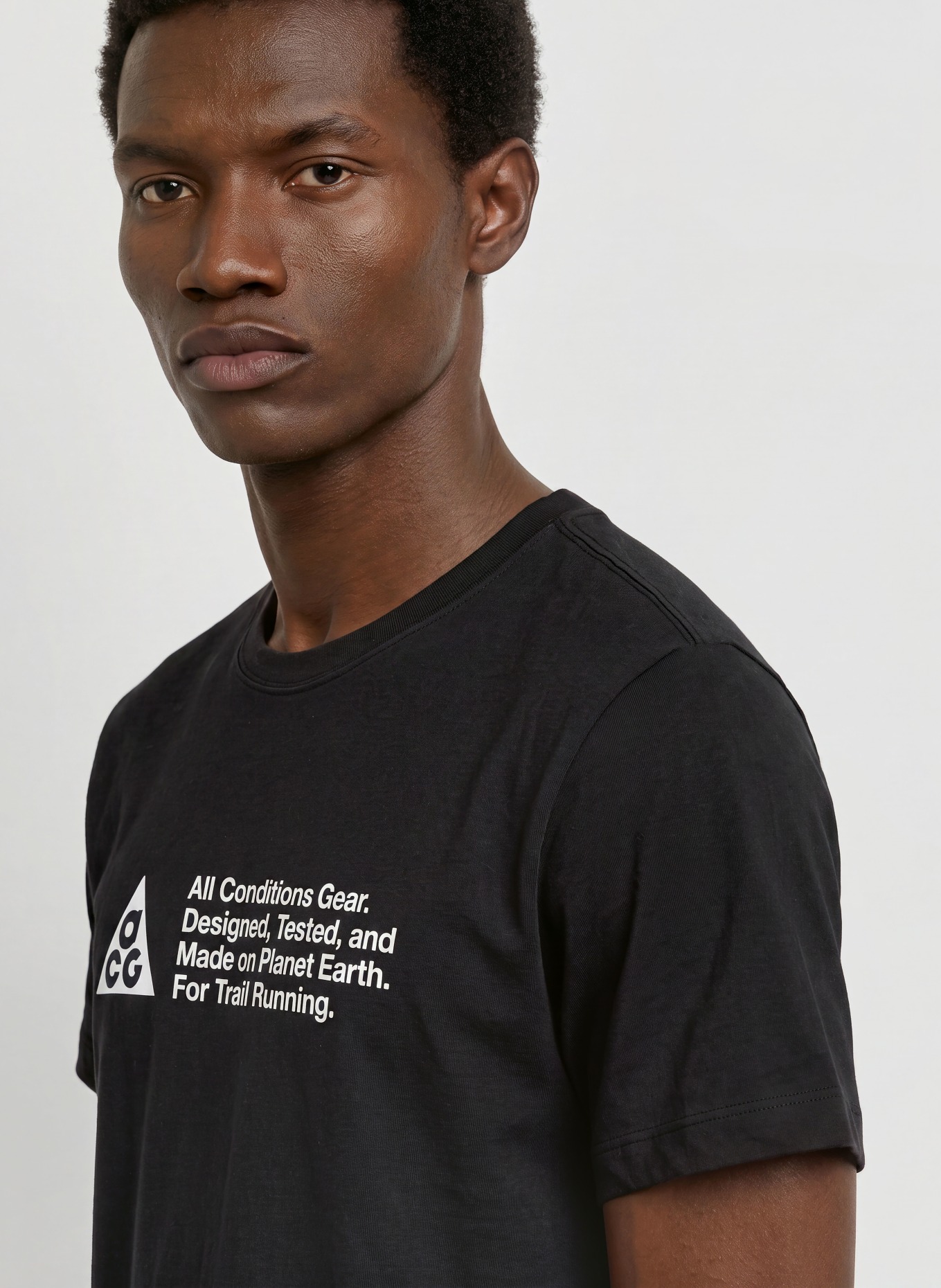 Nike ACG Functional Shirt: BLACK / WHITE