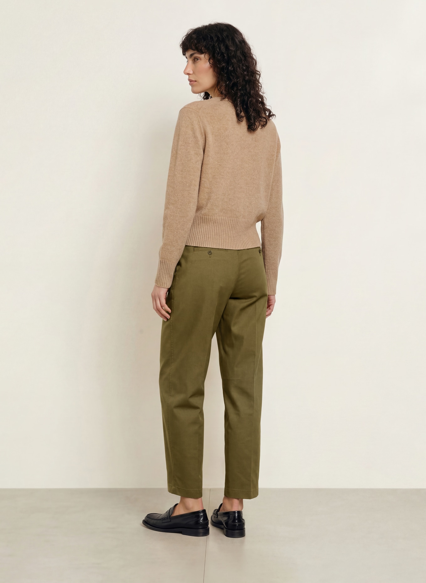 CLOSED Chino ROMI: OLIV