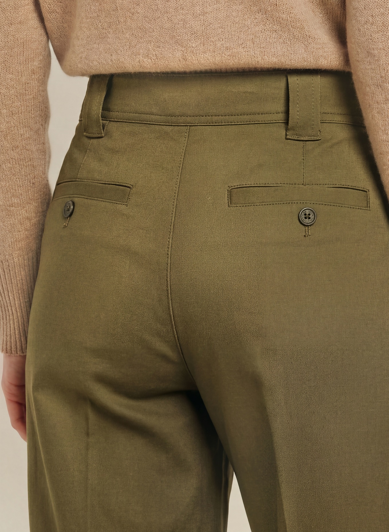 CLOSED Chino ROMI: OLIV