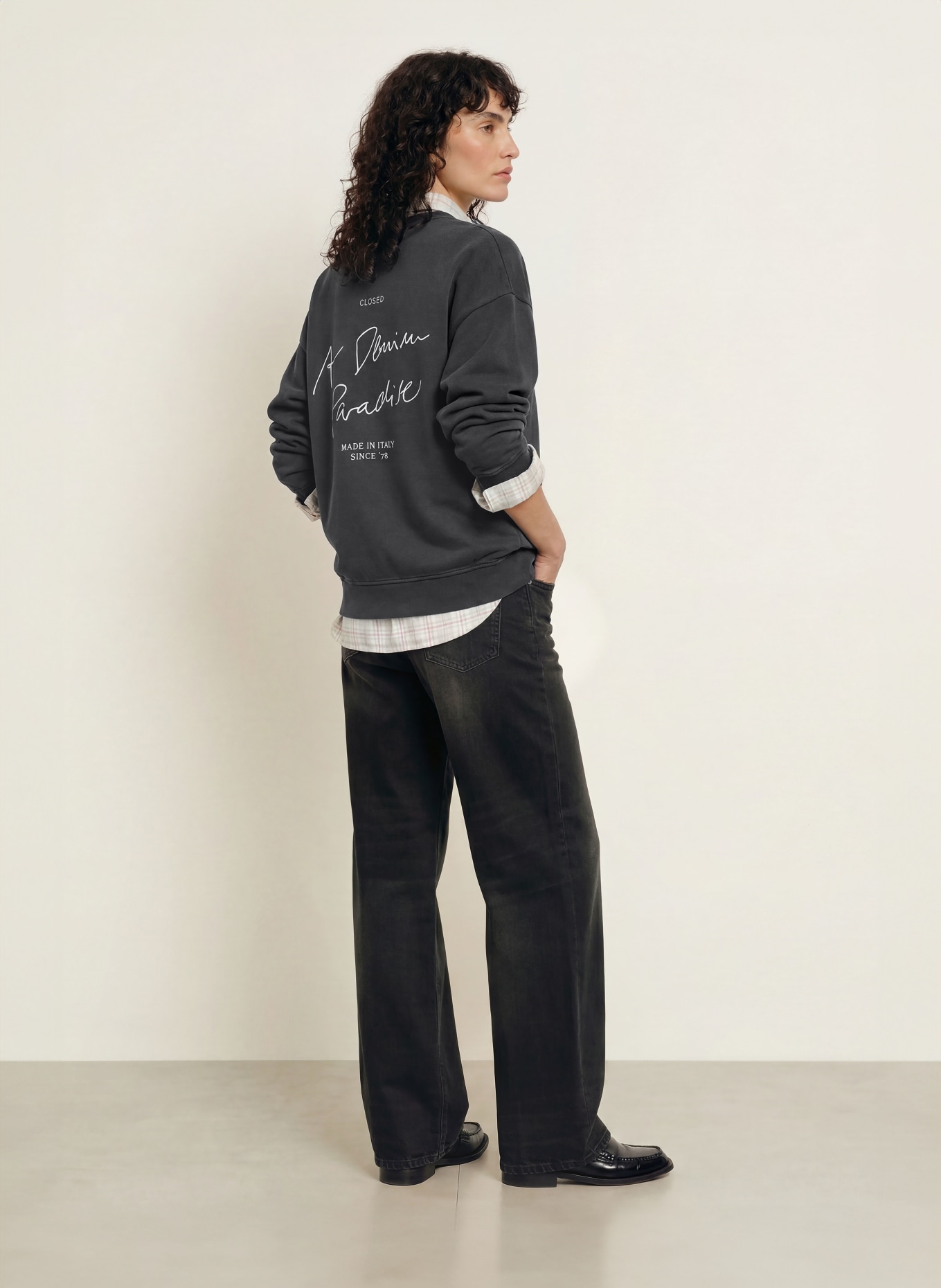 CLOSED Oversized-Sweatshirt: ZWART / WIT