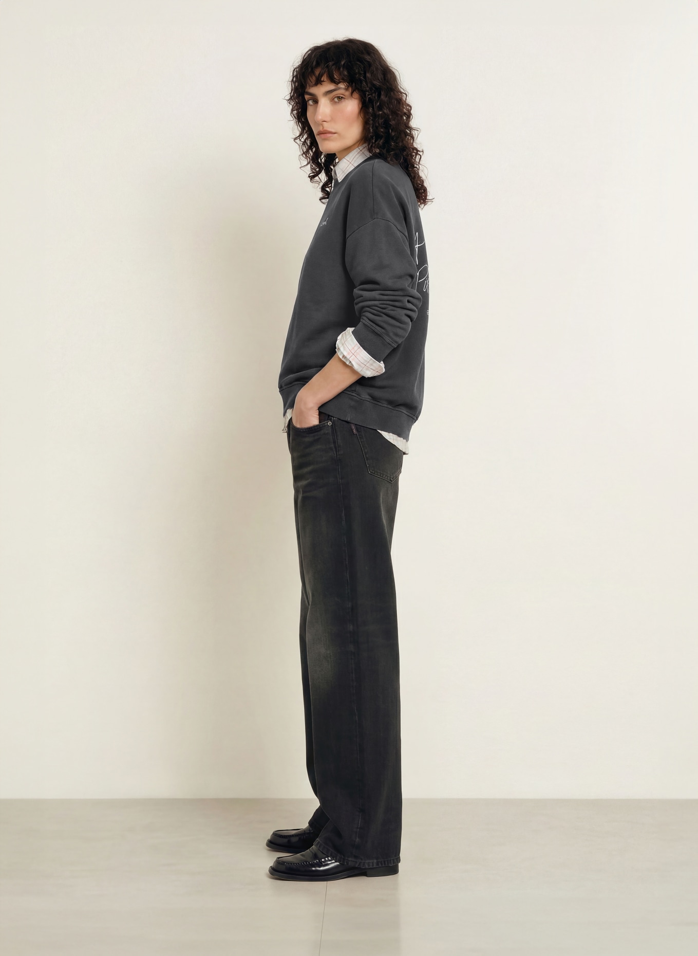 CLOSED Oversized-Sweatshirt: ZWART / WIT