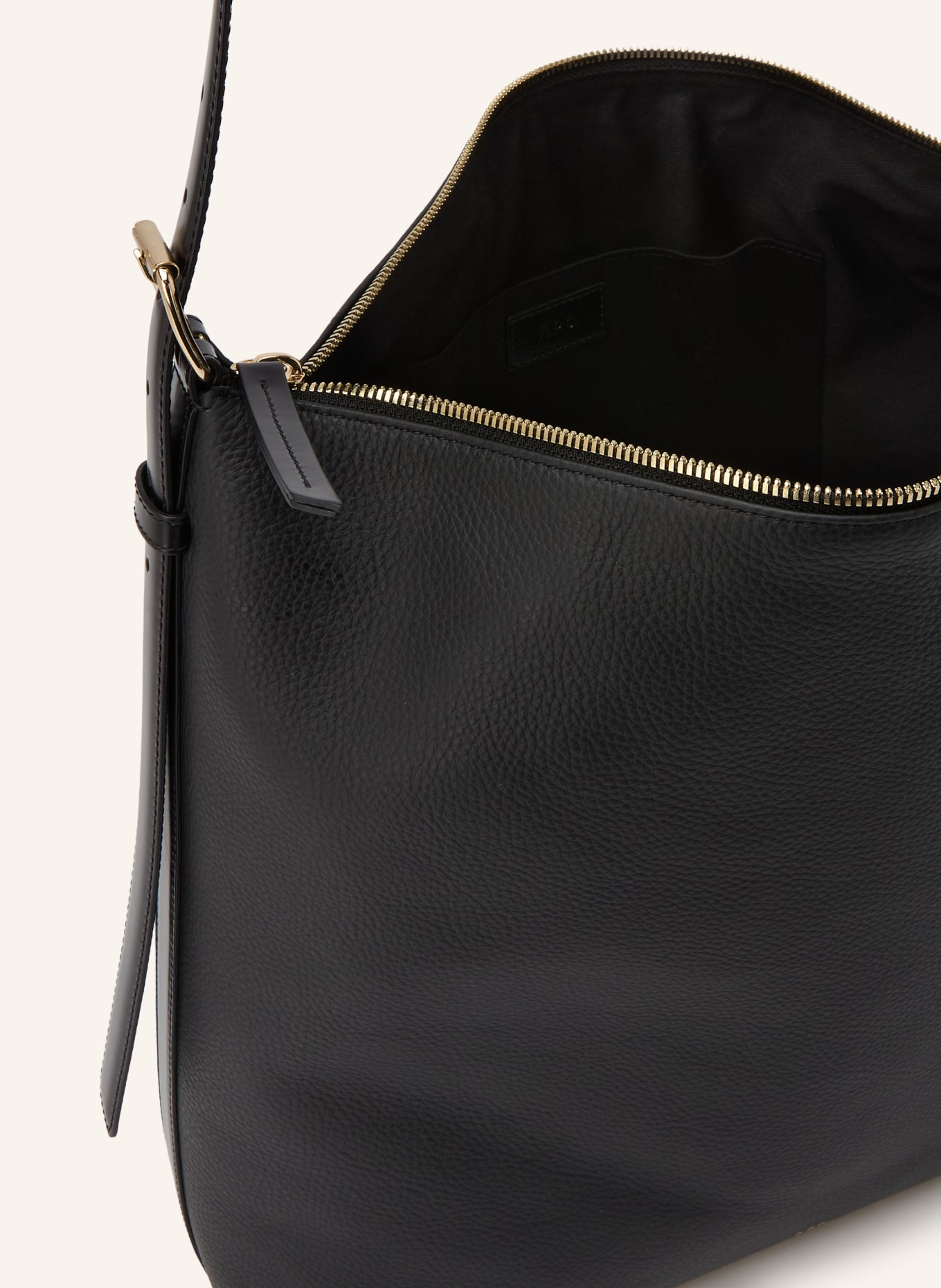 A.P.C. Schultertasche VERA MAXI: SCHWARZ / GOLD