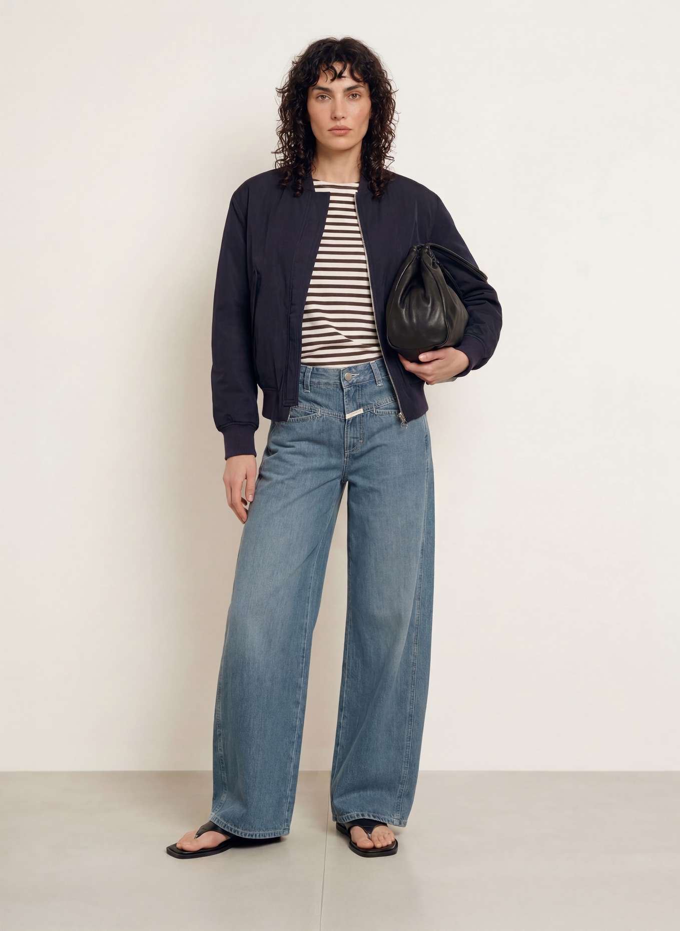 CLOSED TORI-X Barrel-leg jeans: MGY MID GREY