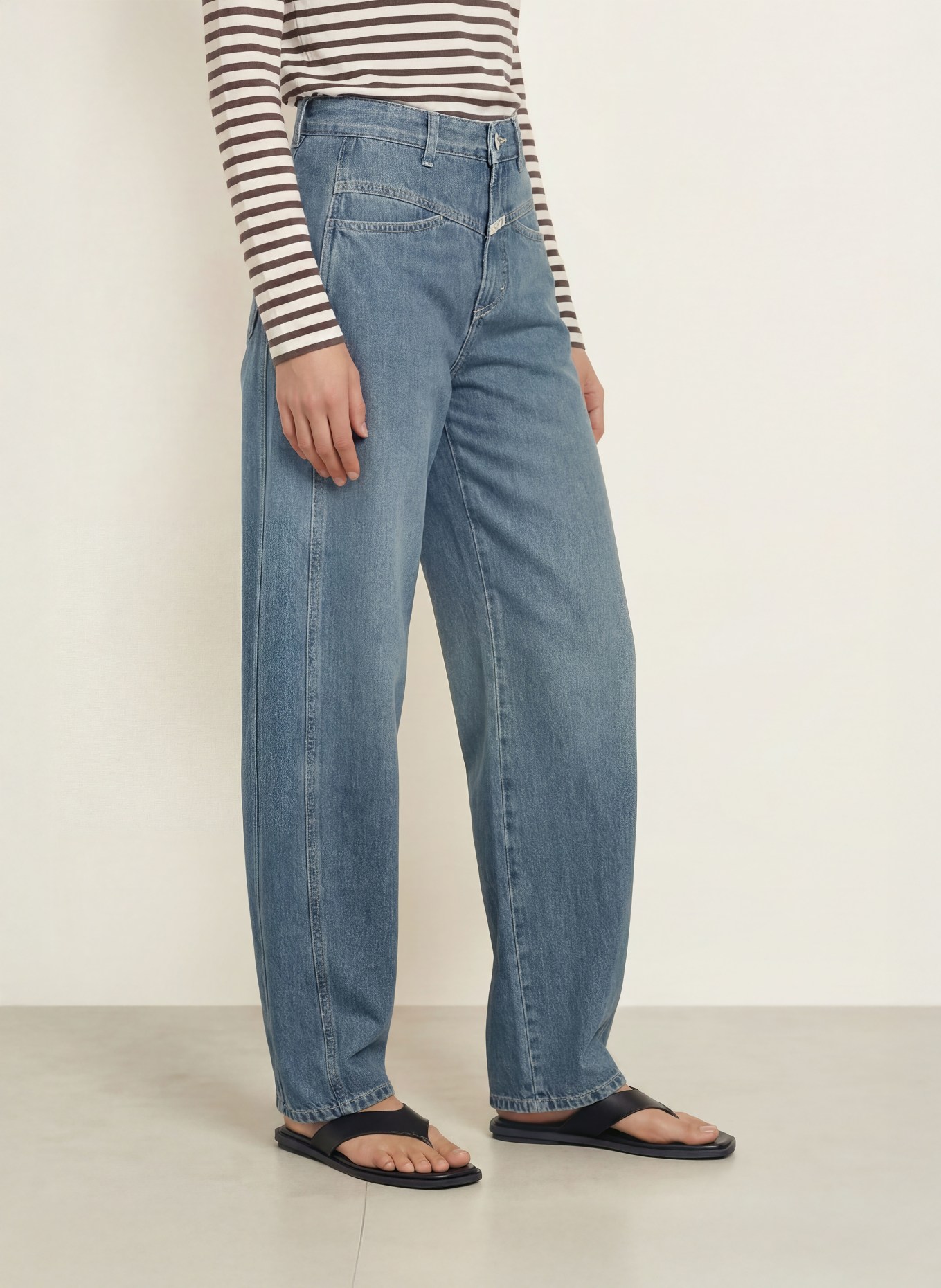 CLOSED TORI-X Barrel-leg jeans: MGY MID GREY