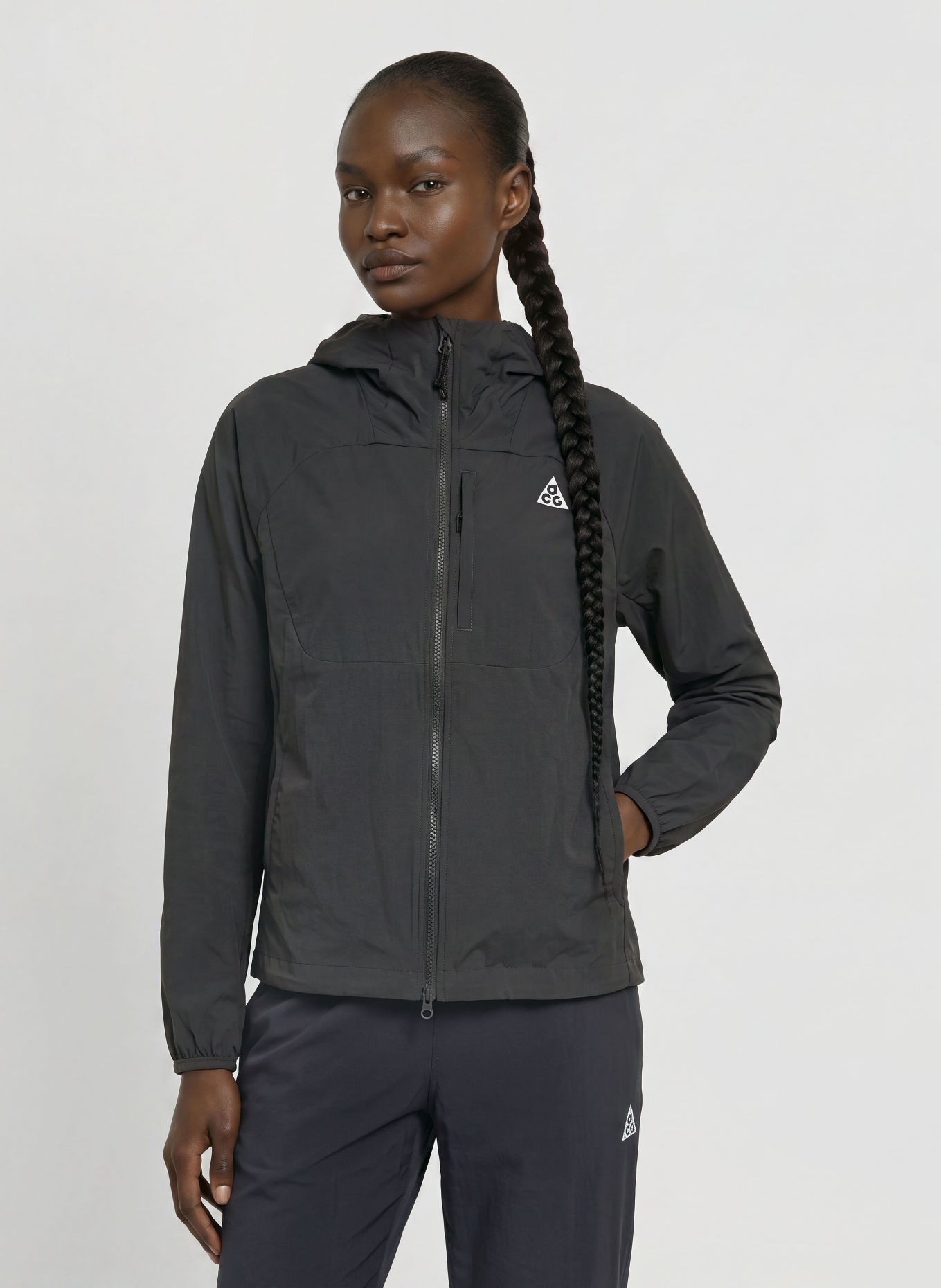 Nike Veste technique ACG FIVE TOWERS: GRIS FONCÉ