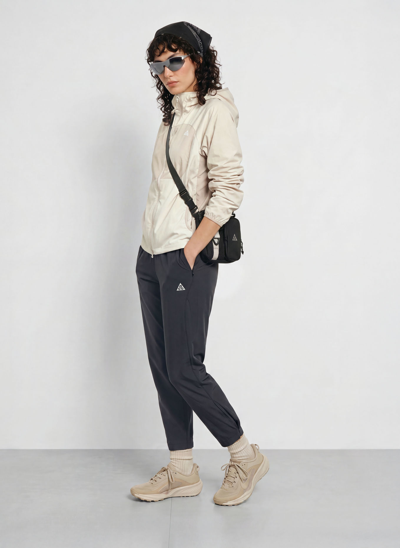 Nike Funktionsjacke FIVE TOWERS: CREME / BEIGE
