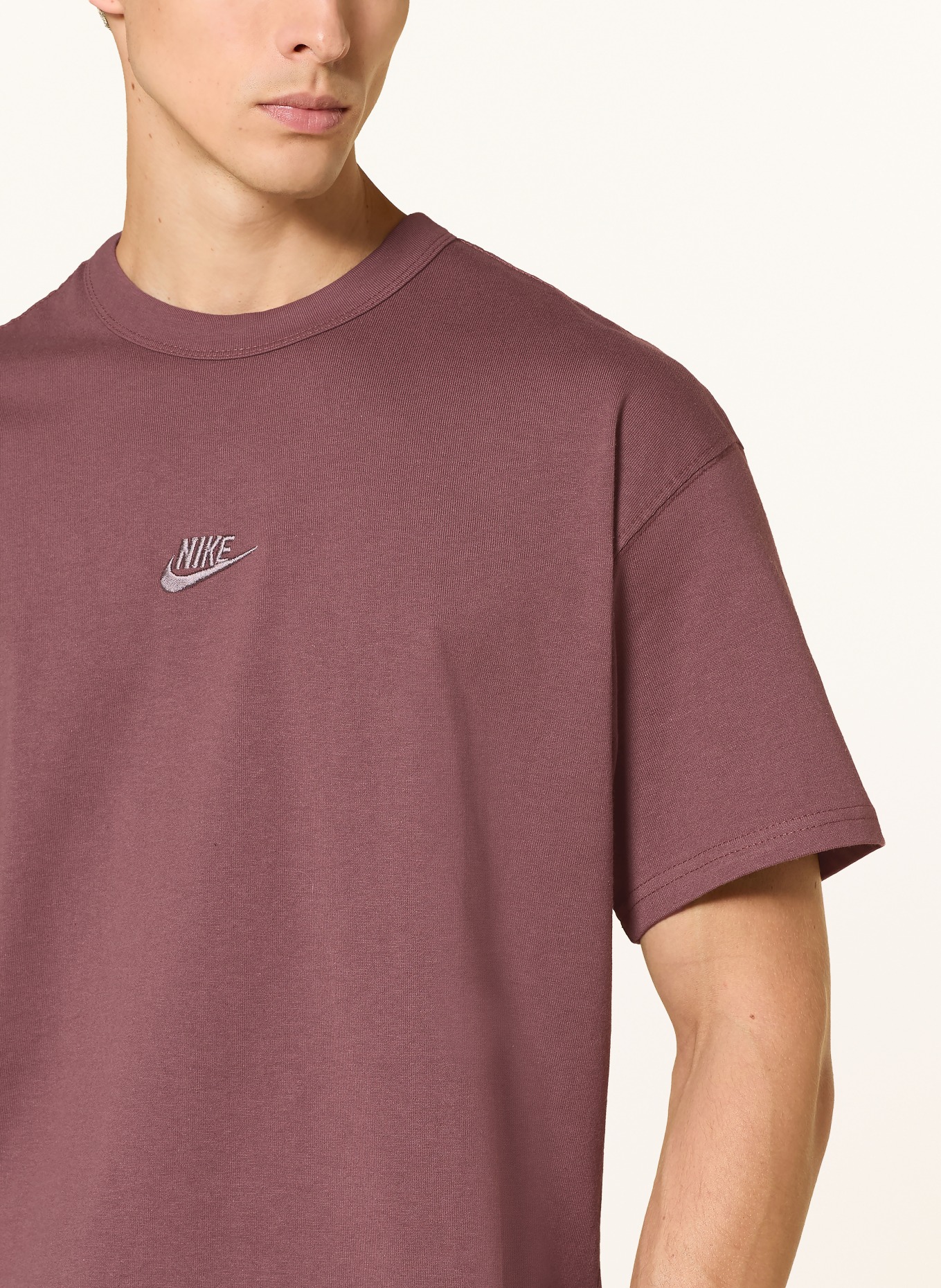 Nike T-Shirt SPORTSWEAR PREMIUM ESSENTIALS: ALTROSA