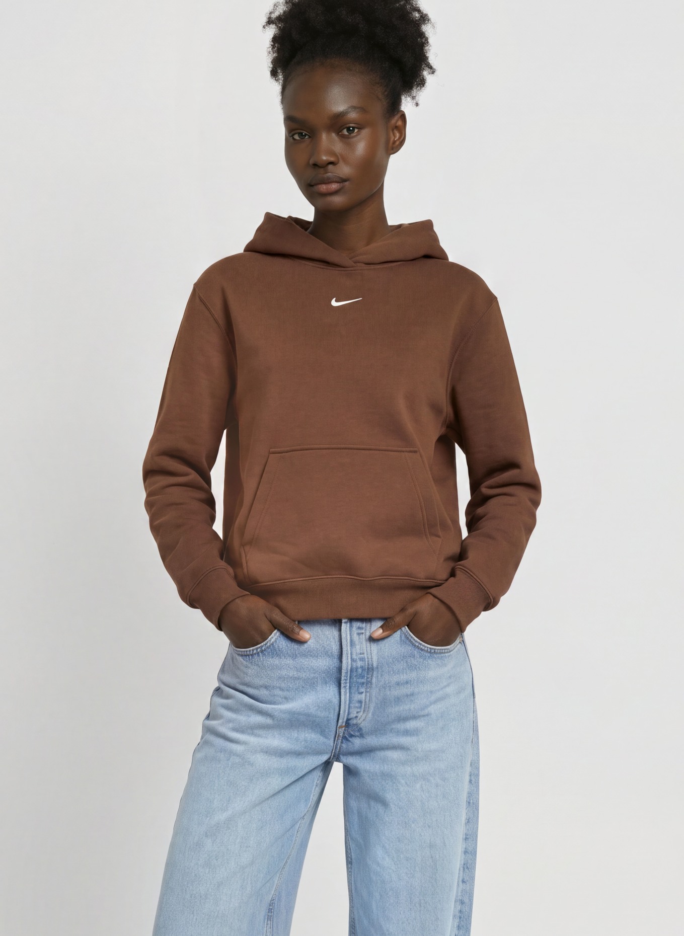 Nike Hoodie STUDIO: BRUIN