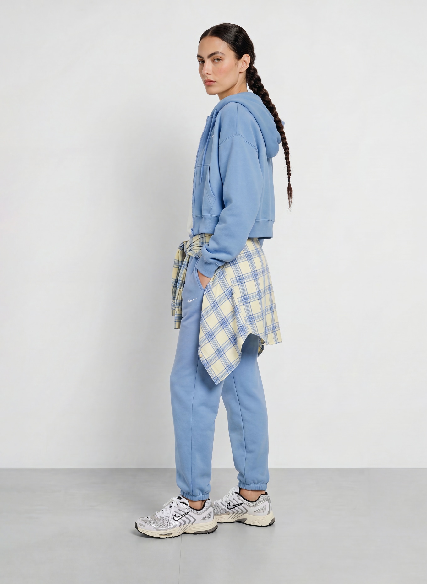 Nike Sweatvest STUDIO: LICHTBLAUW