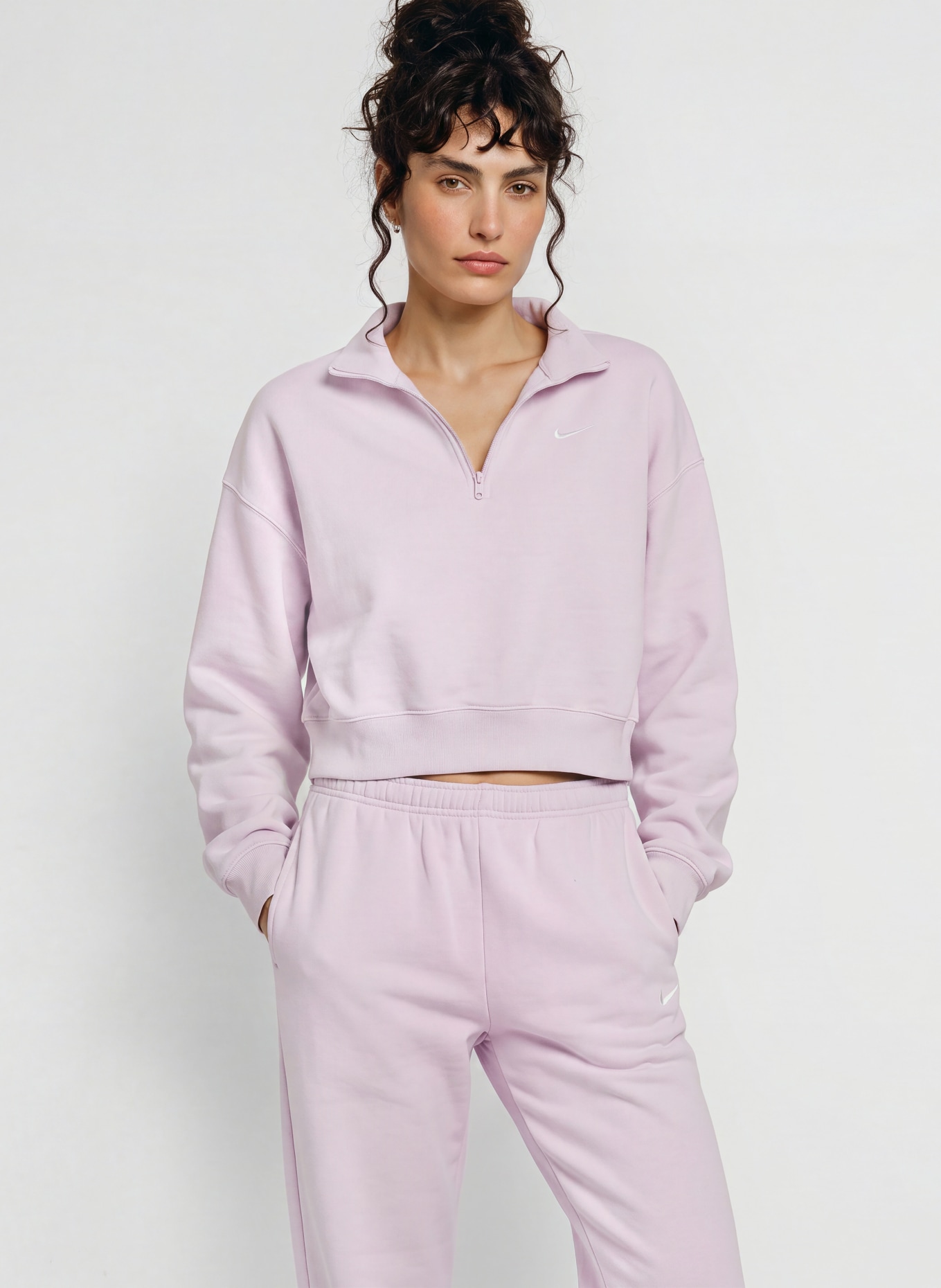 Nike Sweat-Troyer STUDIO: HELLROSA