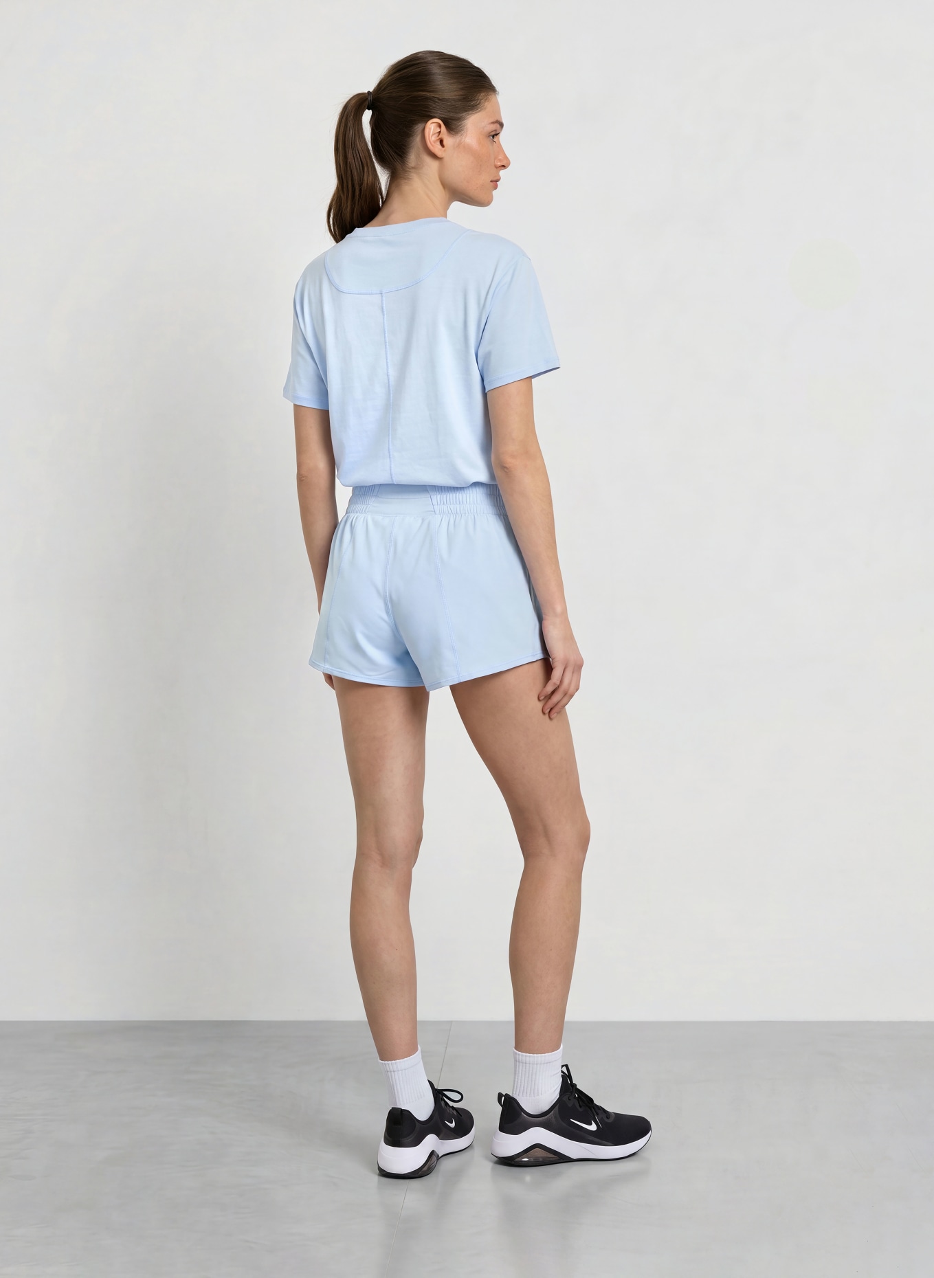 Nike Funktionsshirt ONE RELAXED: HELLBLAU