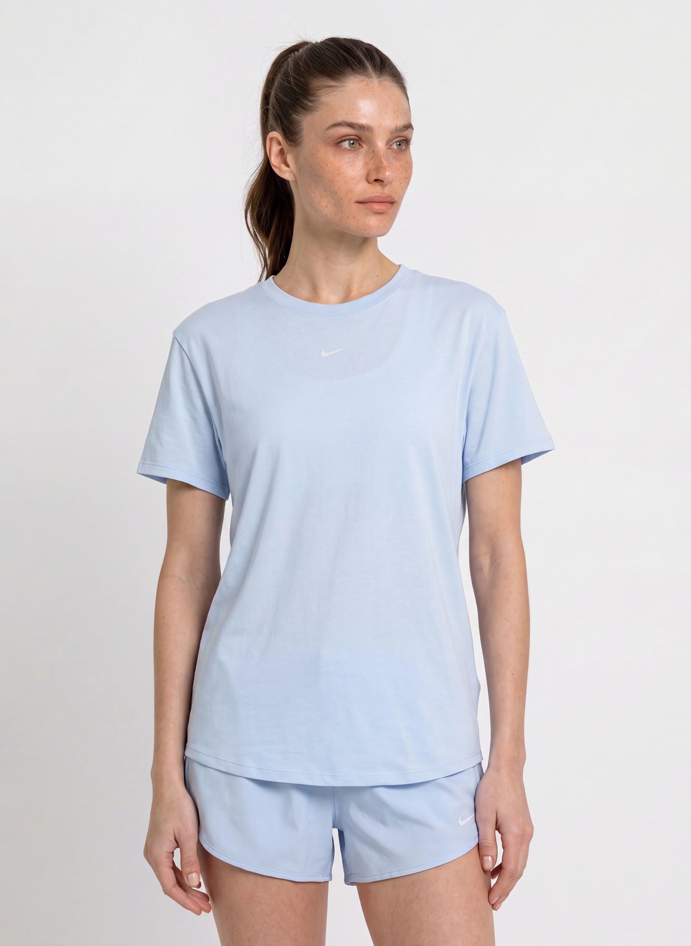 Nike Funktionsshirt ONE RELAXED: HELLBLAU