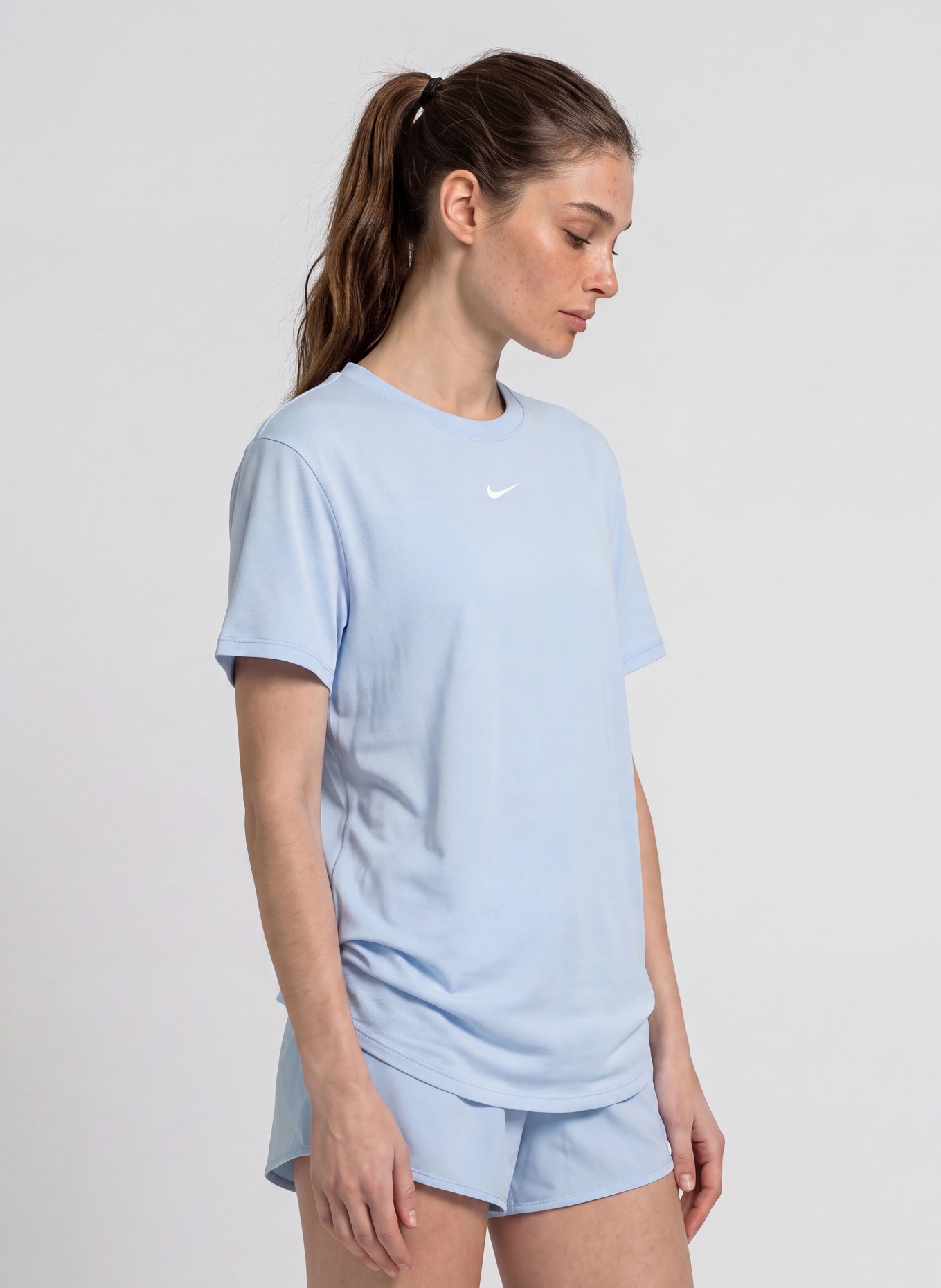 Nike Funktionsshirt ONE RELAXED: HELLBLAU