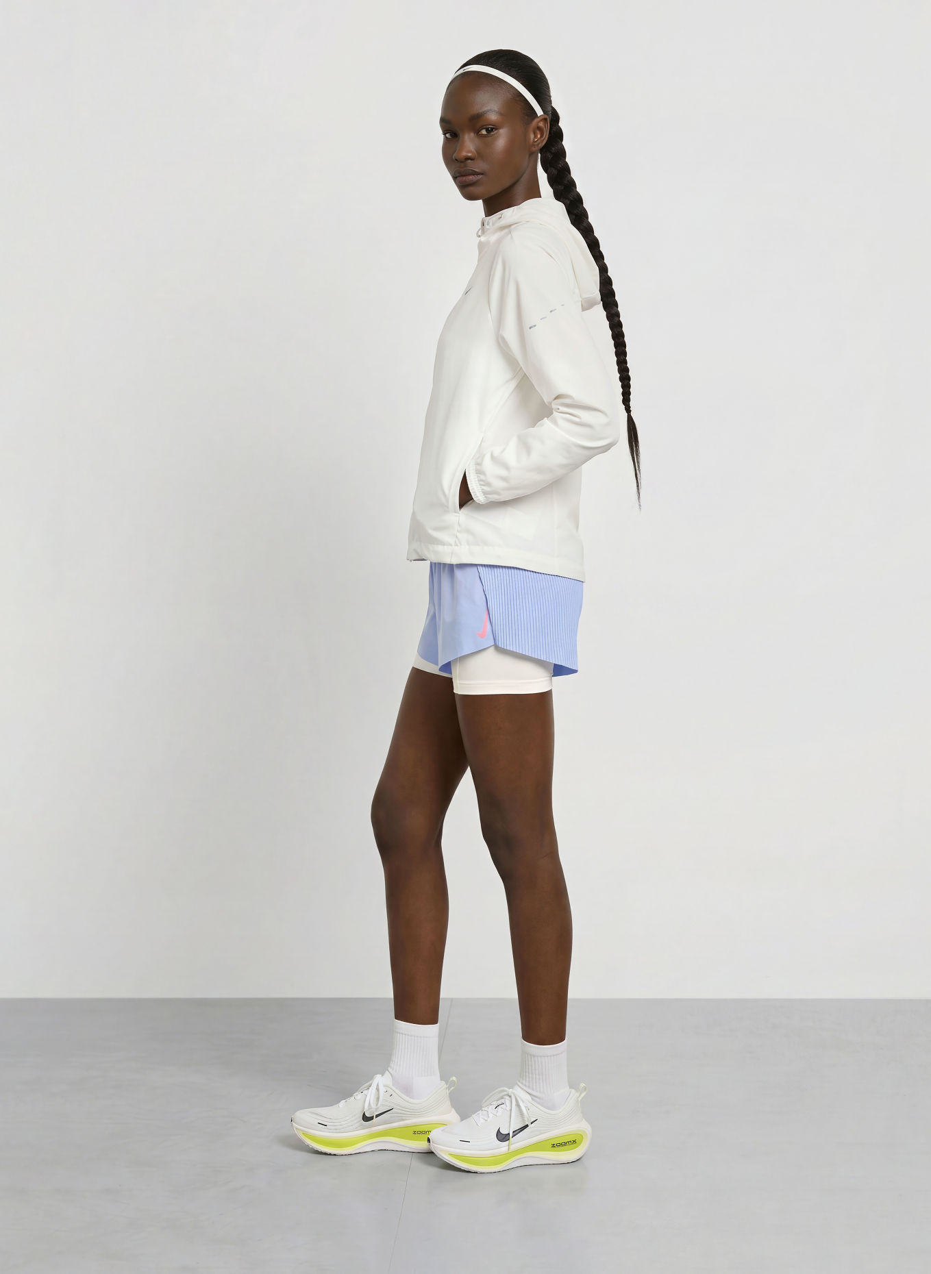 Nike Veste de course SWIFT: BLANC