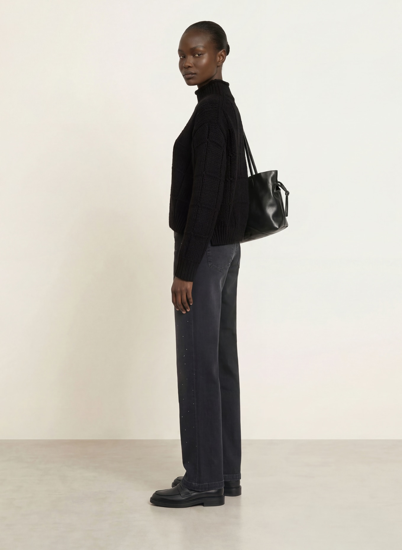 MARC CAIN Sweter z alpaki: 900 black new