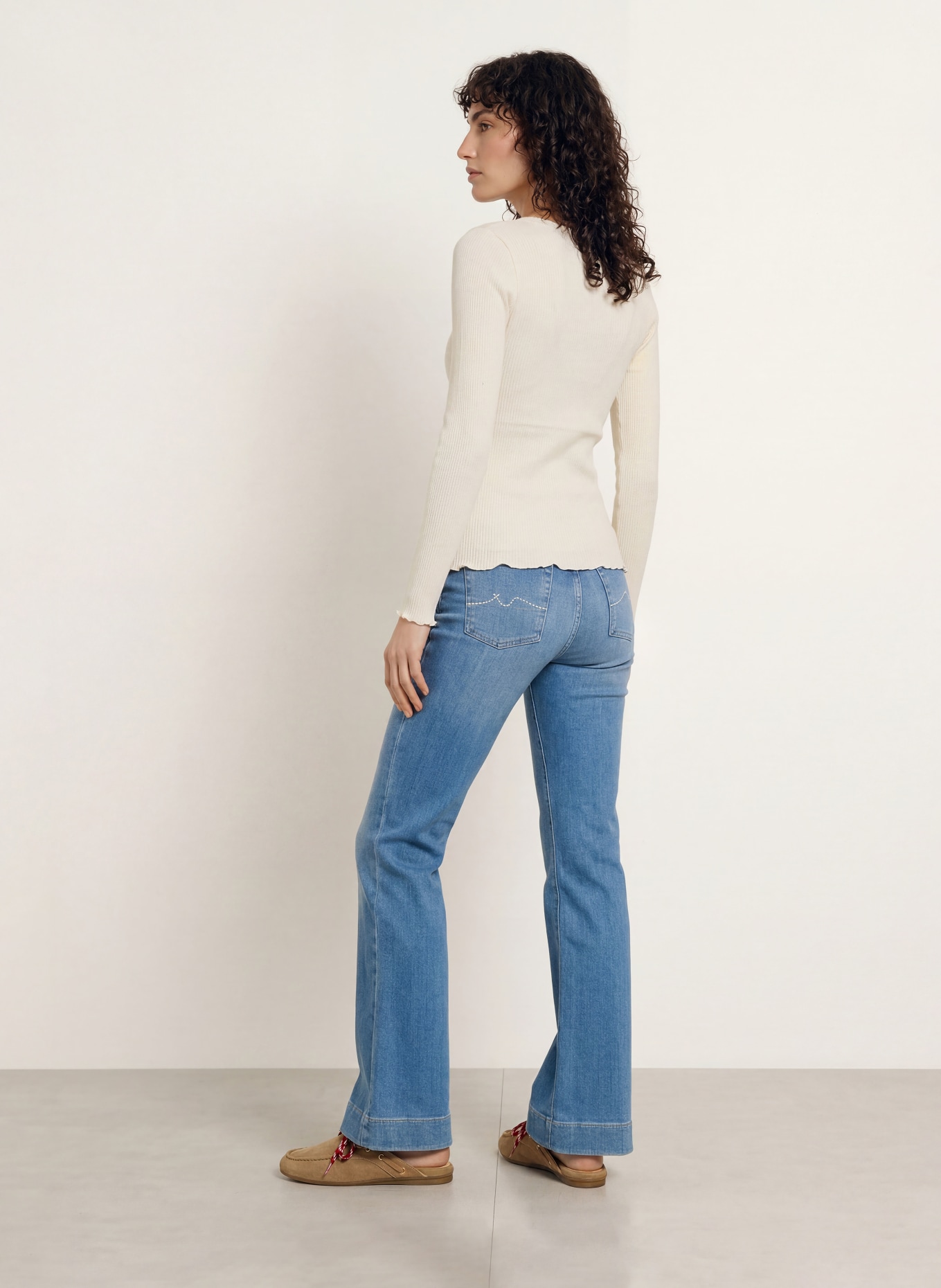 rosemunde Longsleeve: ECRU
