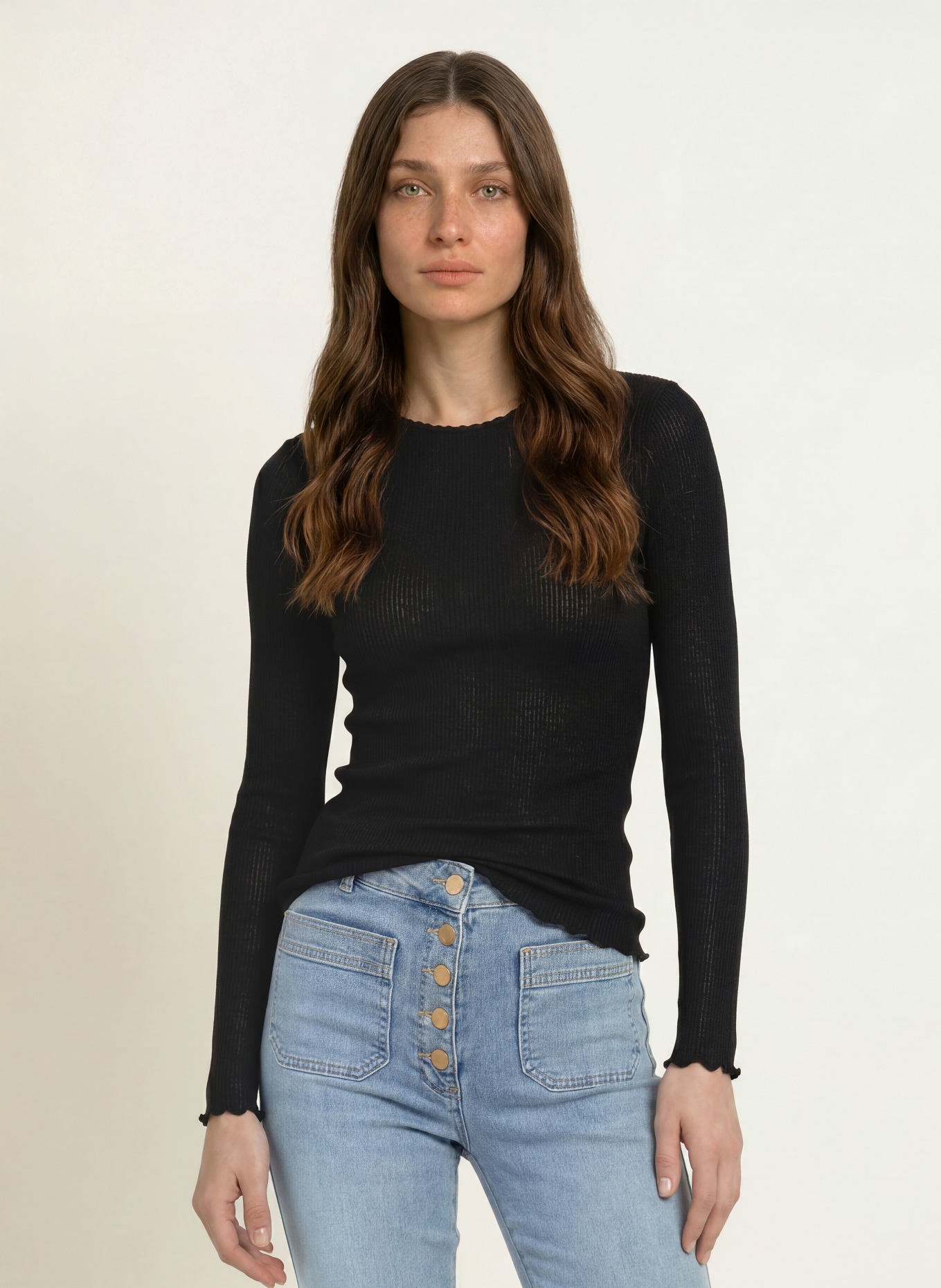 rosemunde Longsleeve: SCHWARZ